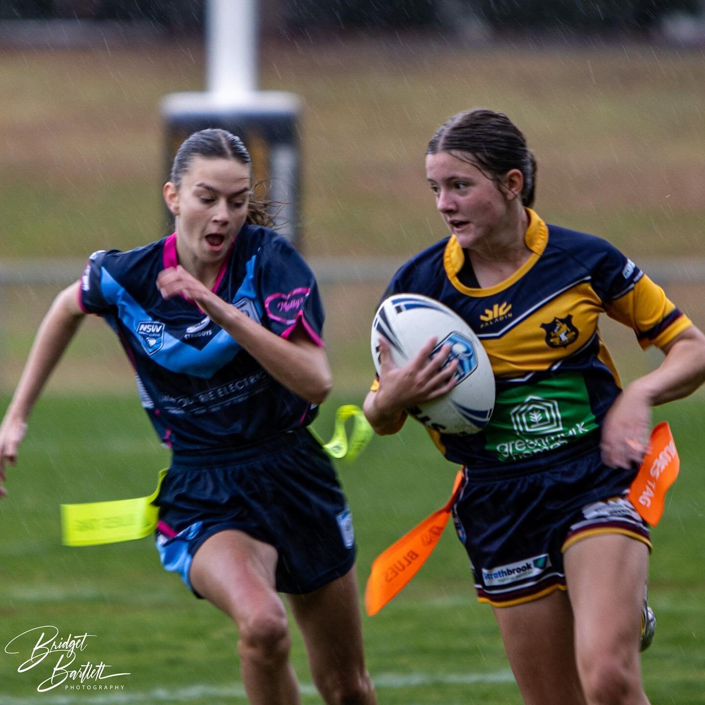 Rain, rain and more rain - U17s league tag St John&rsquo;s Blue V Macquarie brought the heat to the field! 💪🏻🏉 Congratulations to all the talented girls on a fantastic game of league tag, ending in a hard-earned 16 all draw 🌧️☔️ More action-packe