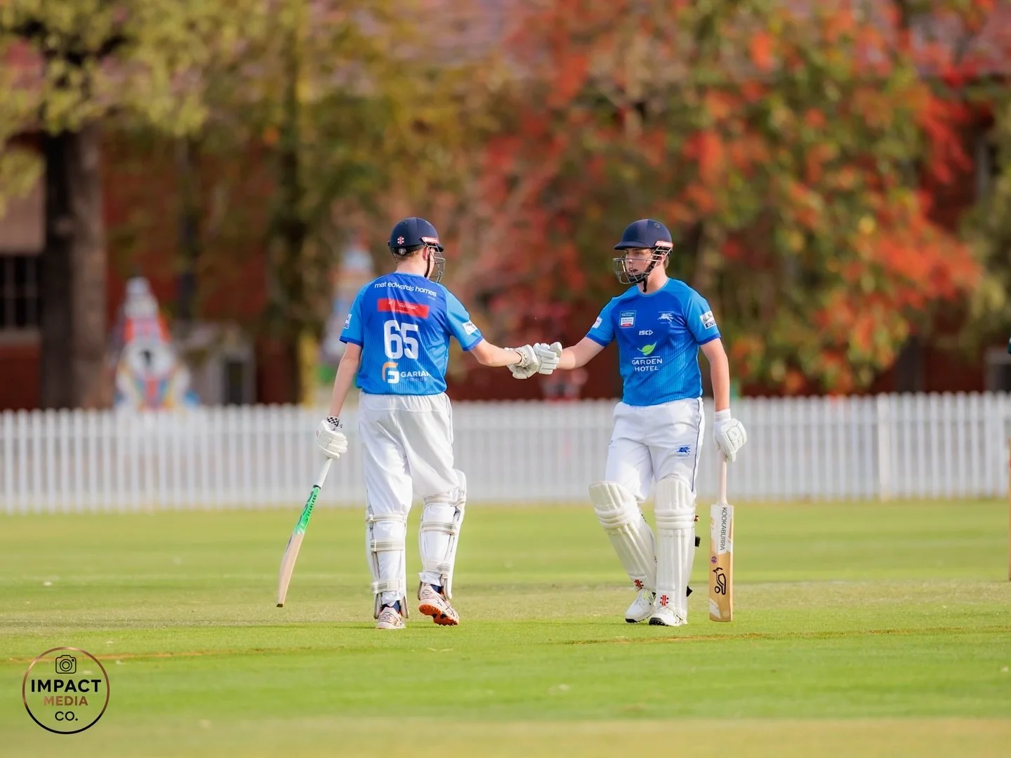 Stepped out of my usual lane last night and into something new &mdash; my first time shooting cricket!
Macquarie U16s took on CYMS in Round 8 under the glow of the lights. 🏏

Cricket is a whole different rhythm behind the lens &mdash; slower in pace