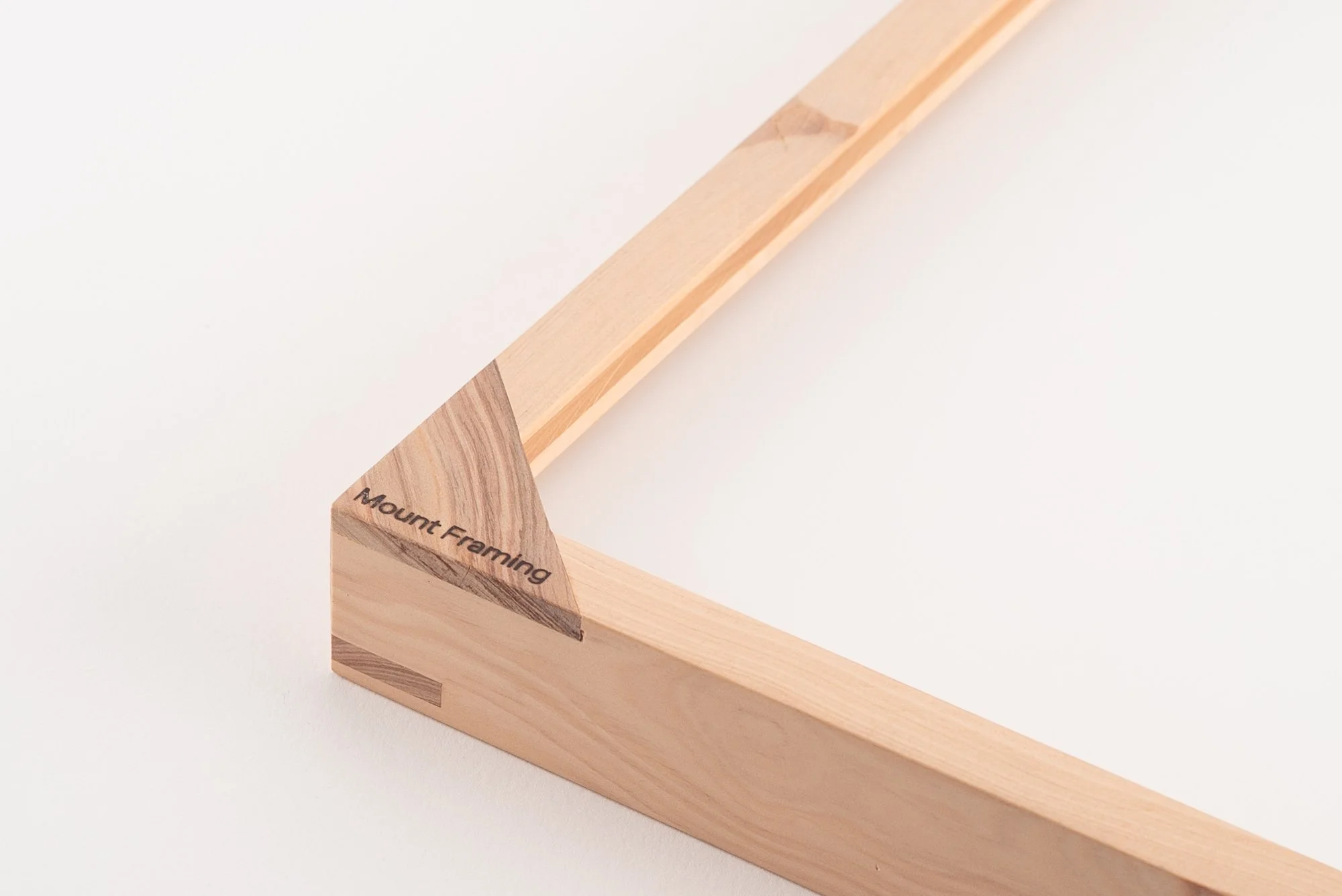 Hanging Dovetail Frame-7.jpg