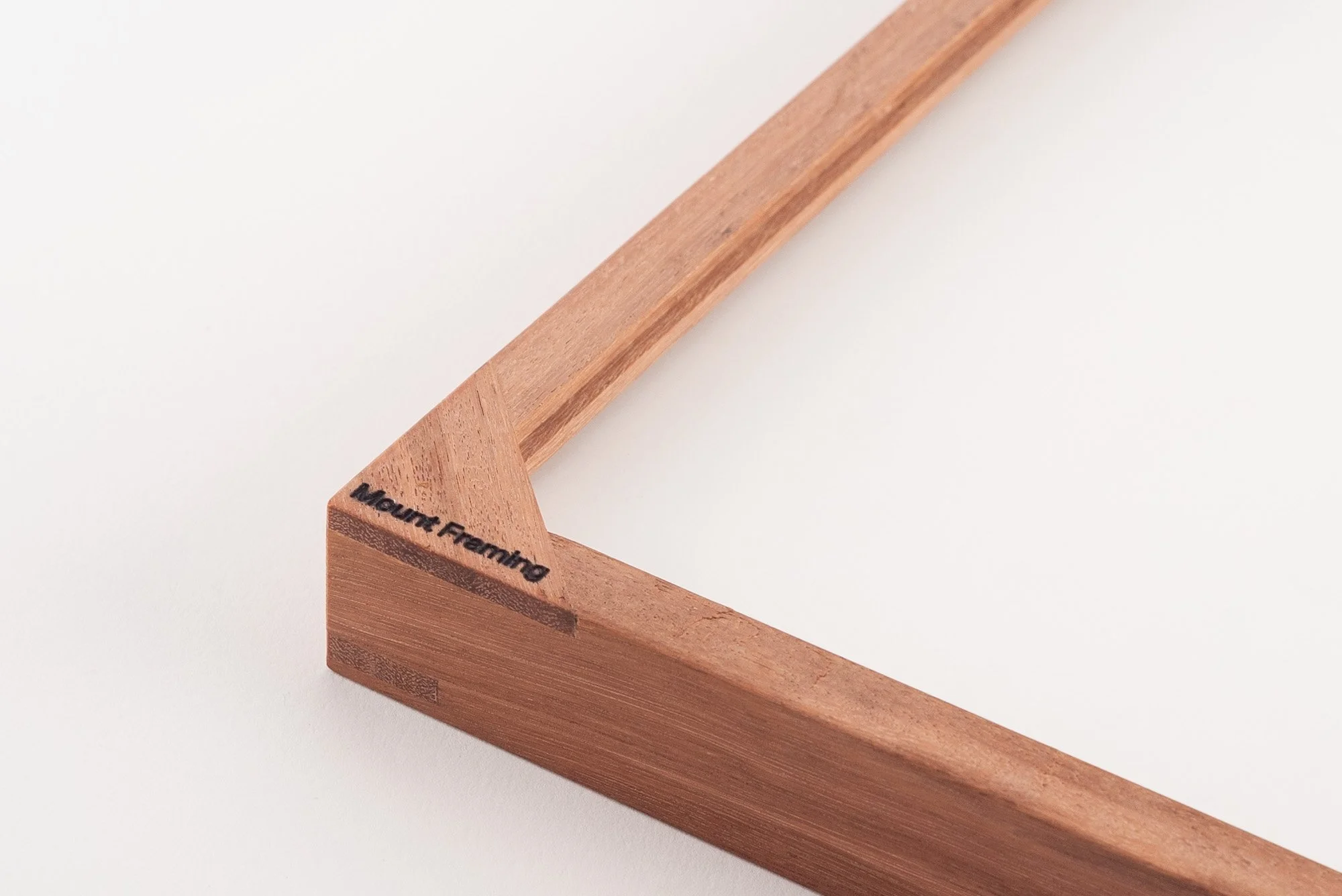 Hanging Dovetail Frame-6.jpg