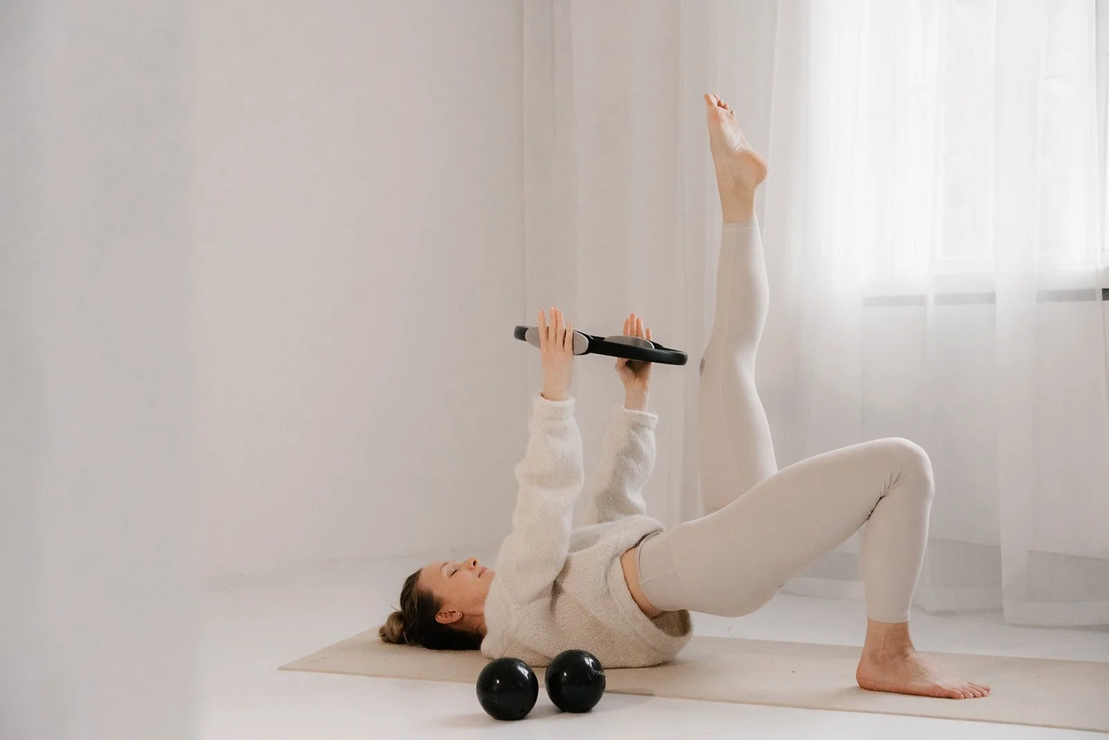 Pilates Jatkotaso -lempeää vahvistusta, voimaa ja ryhtiä keholle