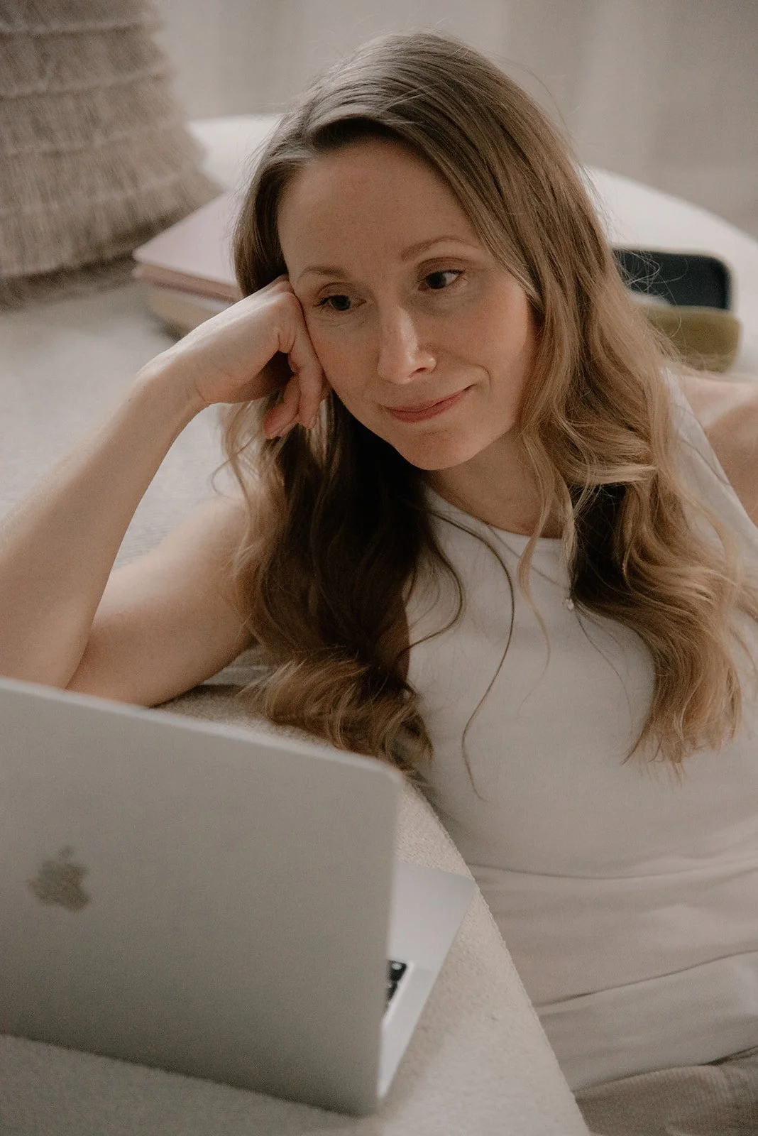 Miia Vauhkonen lyhytterapeutti Coach ja pilatesohjaaja