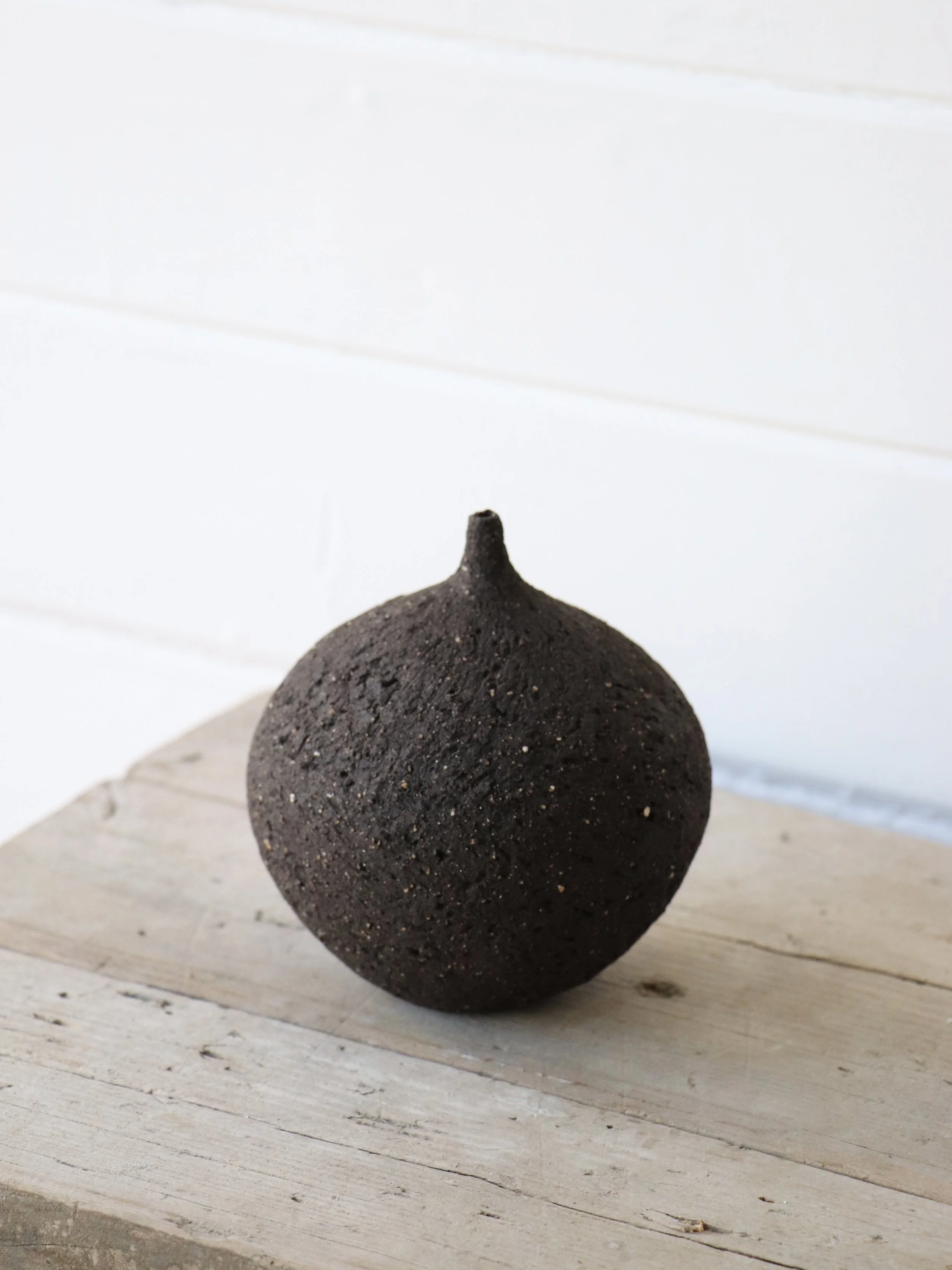 Dark Earth Pod - Medium £100 _2.jpg