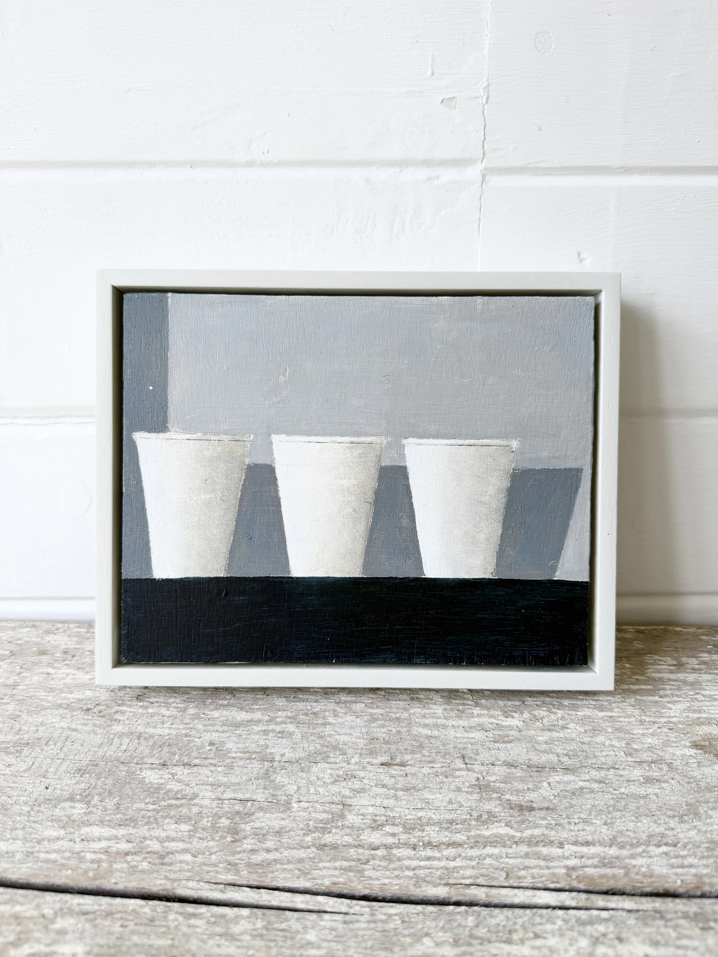 3 Paper Cups (grey & shadow)