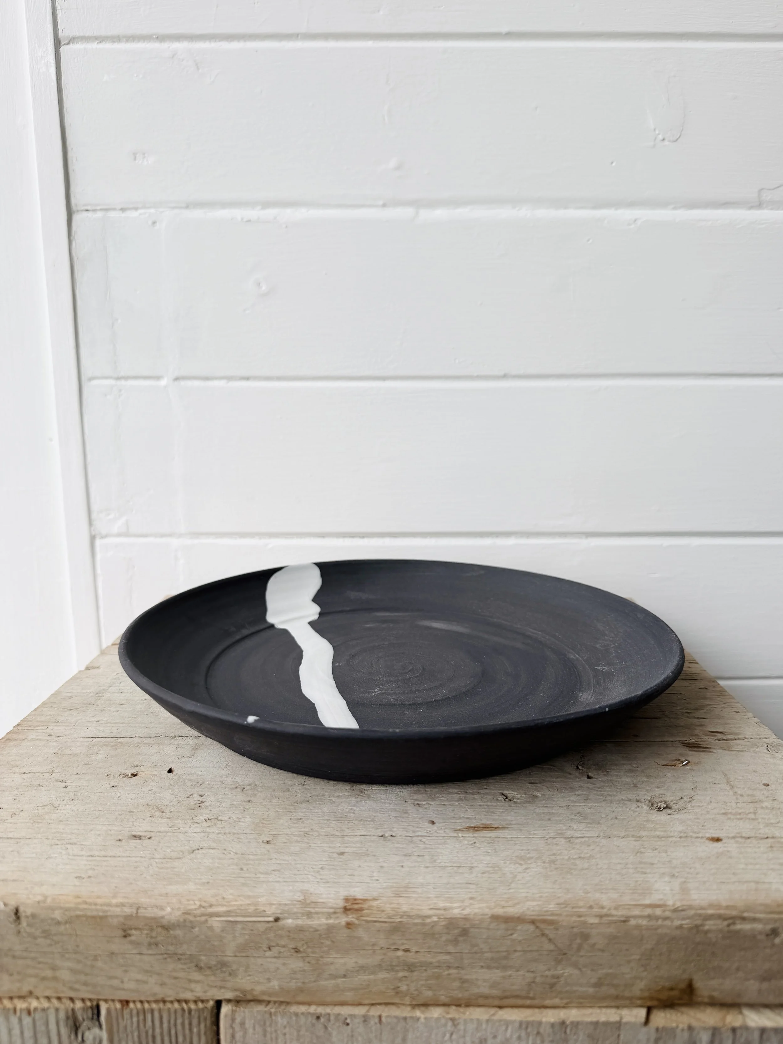 H - Rimmed Platter.JPG