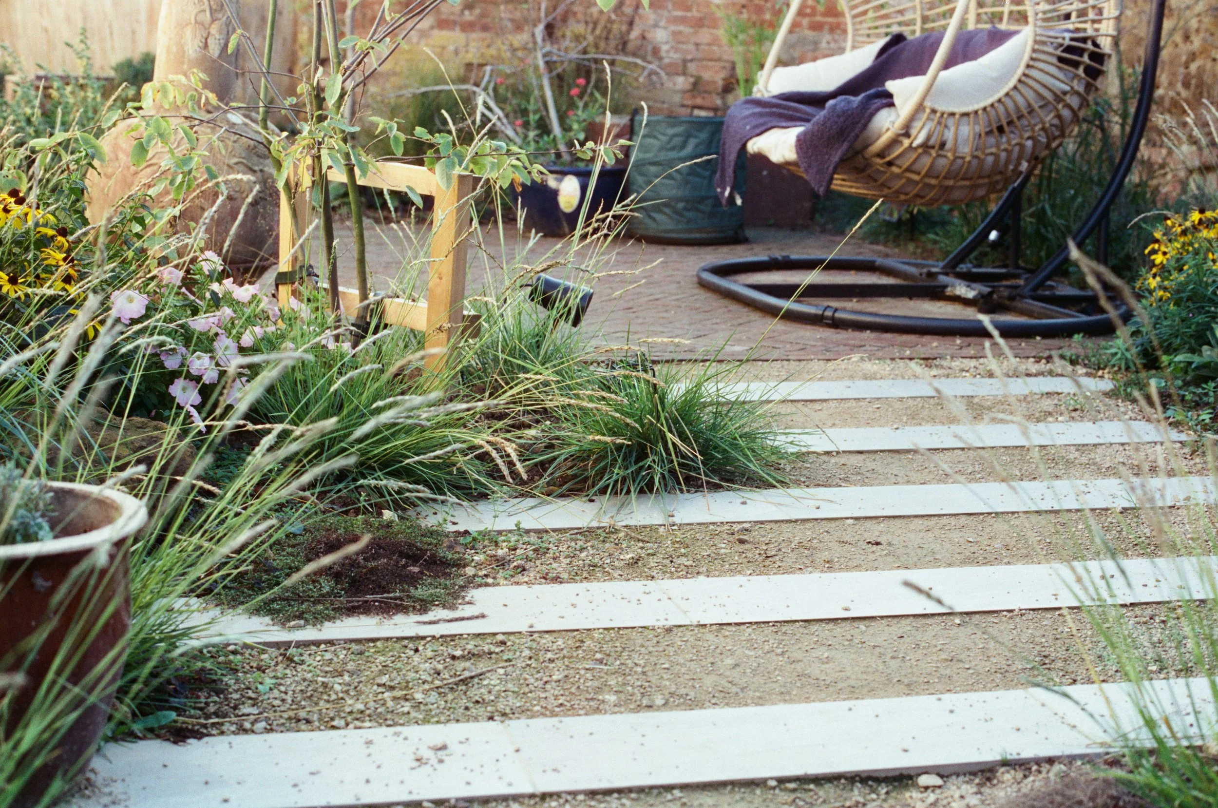 Matrix Planting x Architectural Paving