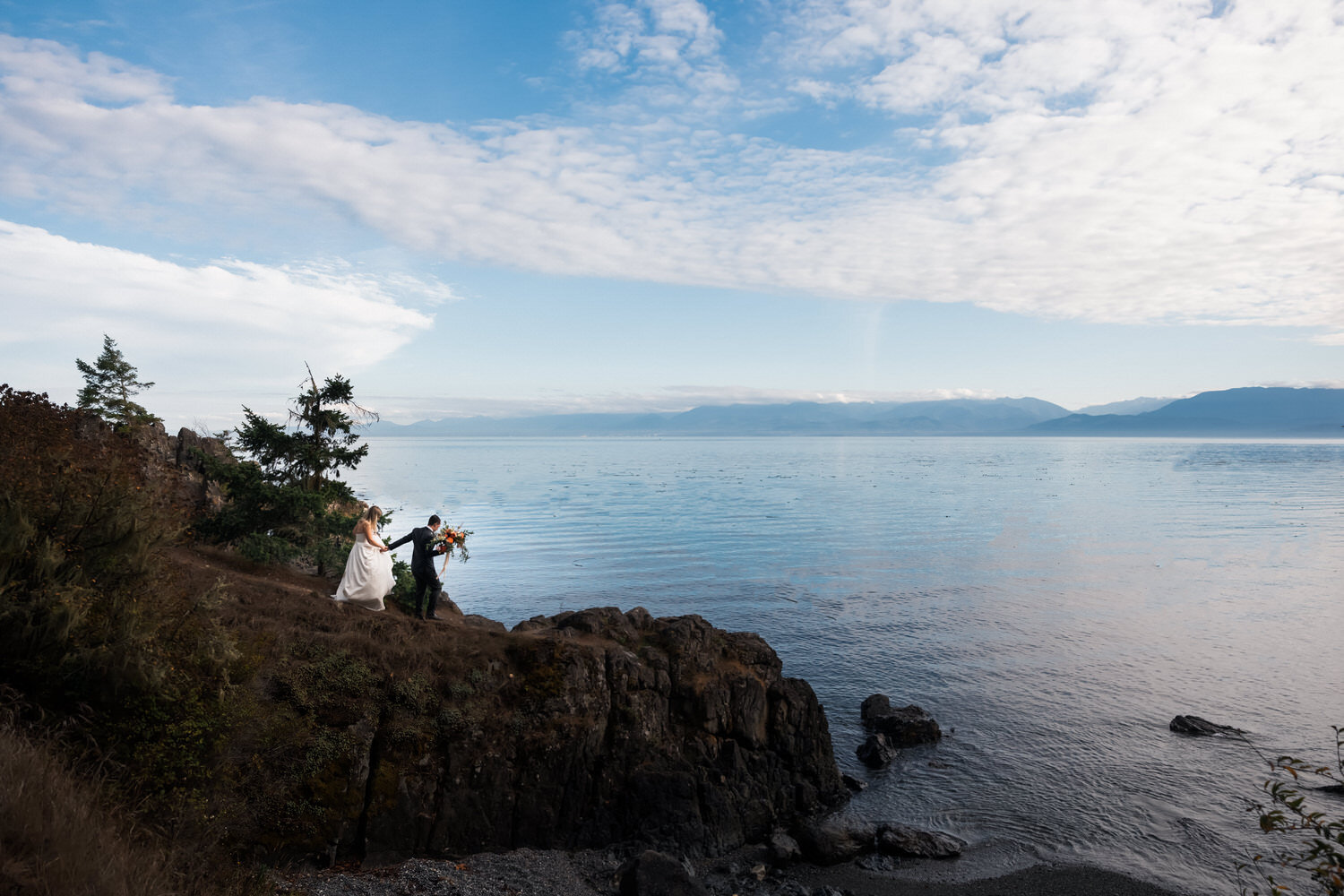 Vancouver Island Adventure Elopement and Small Wedding Photographer - Allie Knull's Photography-41.jpg