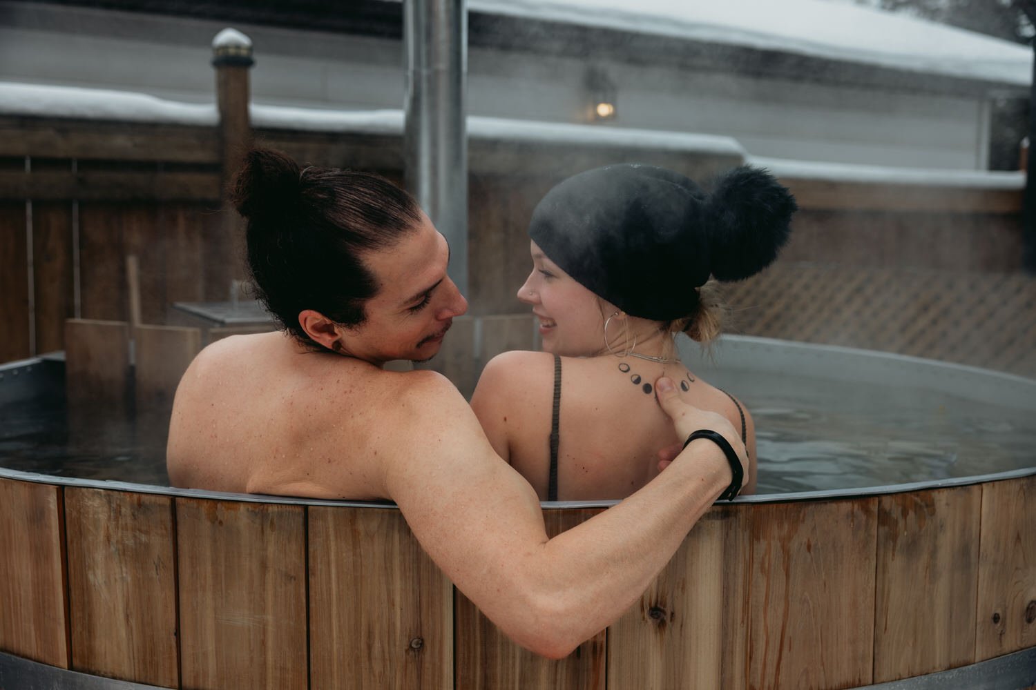 YEG Hot Tub Parties - Allie Knull's Photography - Elopement Photographer-14.jpg