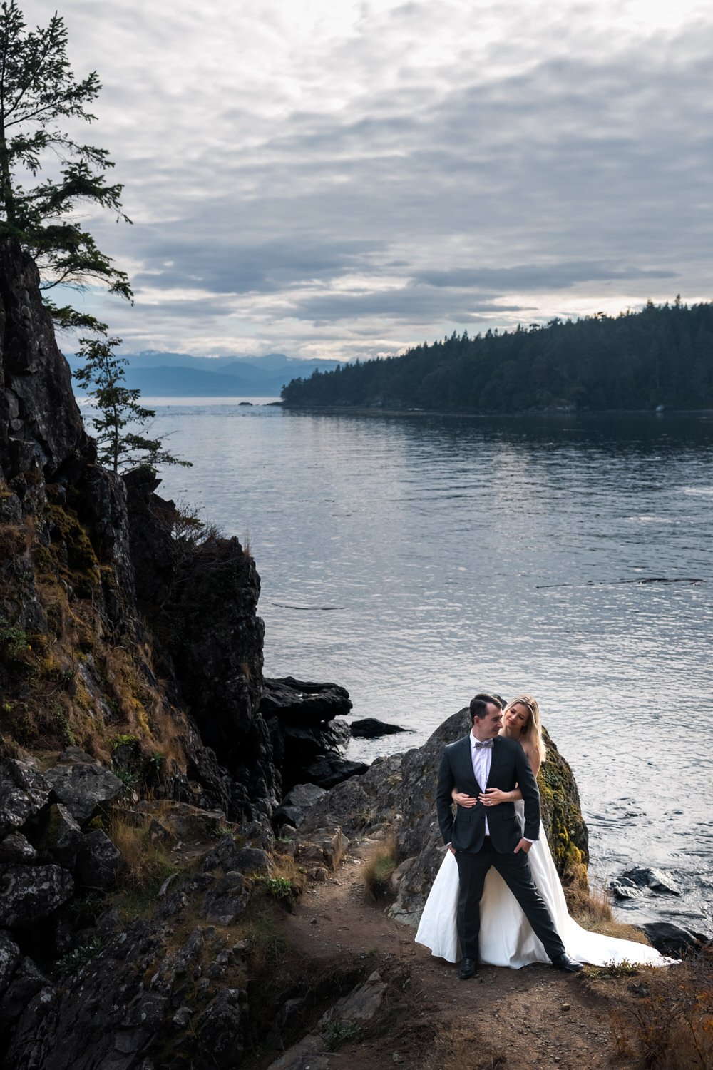 Vancouver Island Adventure Elopement and Small Wedding Photographer - Allie Knull's Photography-19.jpg