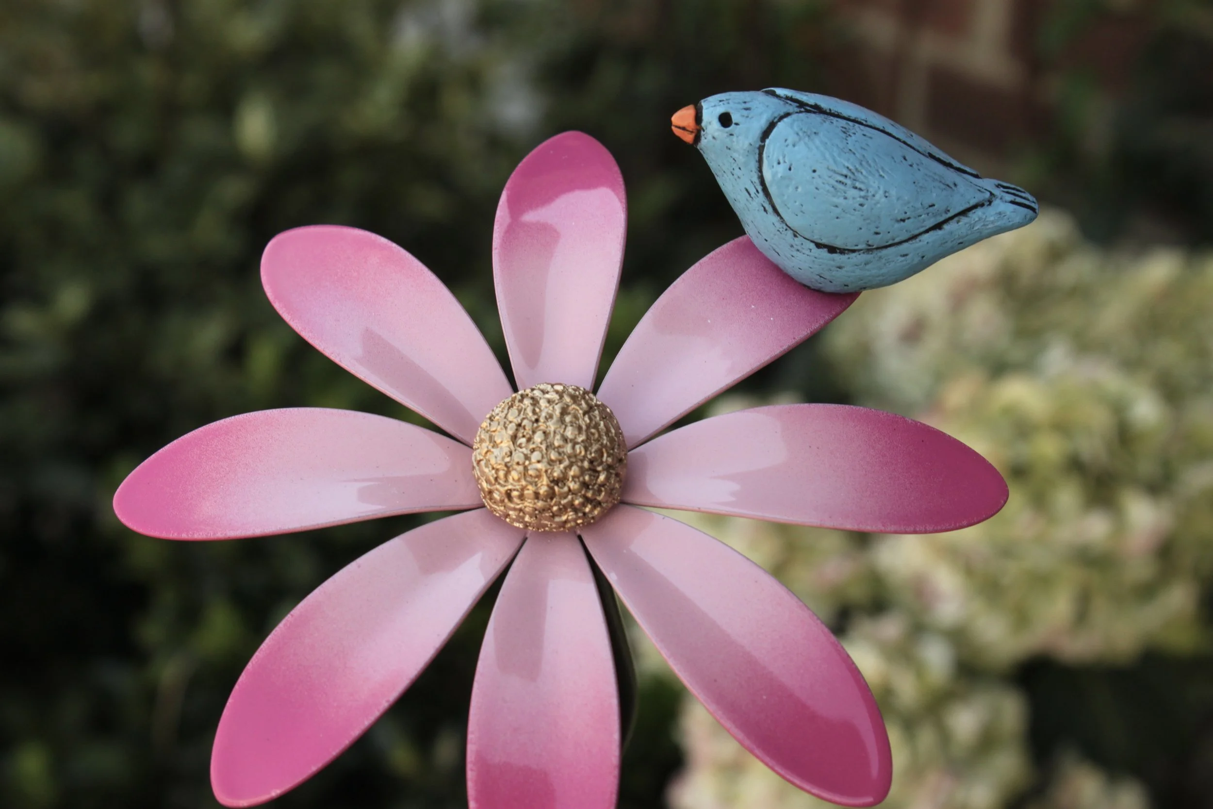 Daisy Pink Perch -  Garden Stake (Special Edition)
