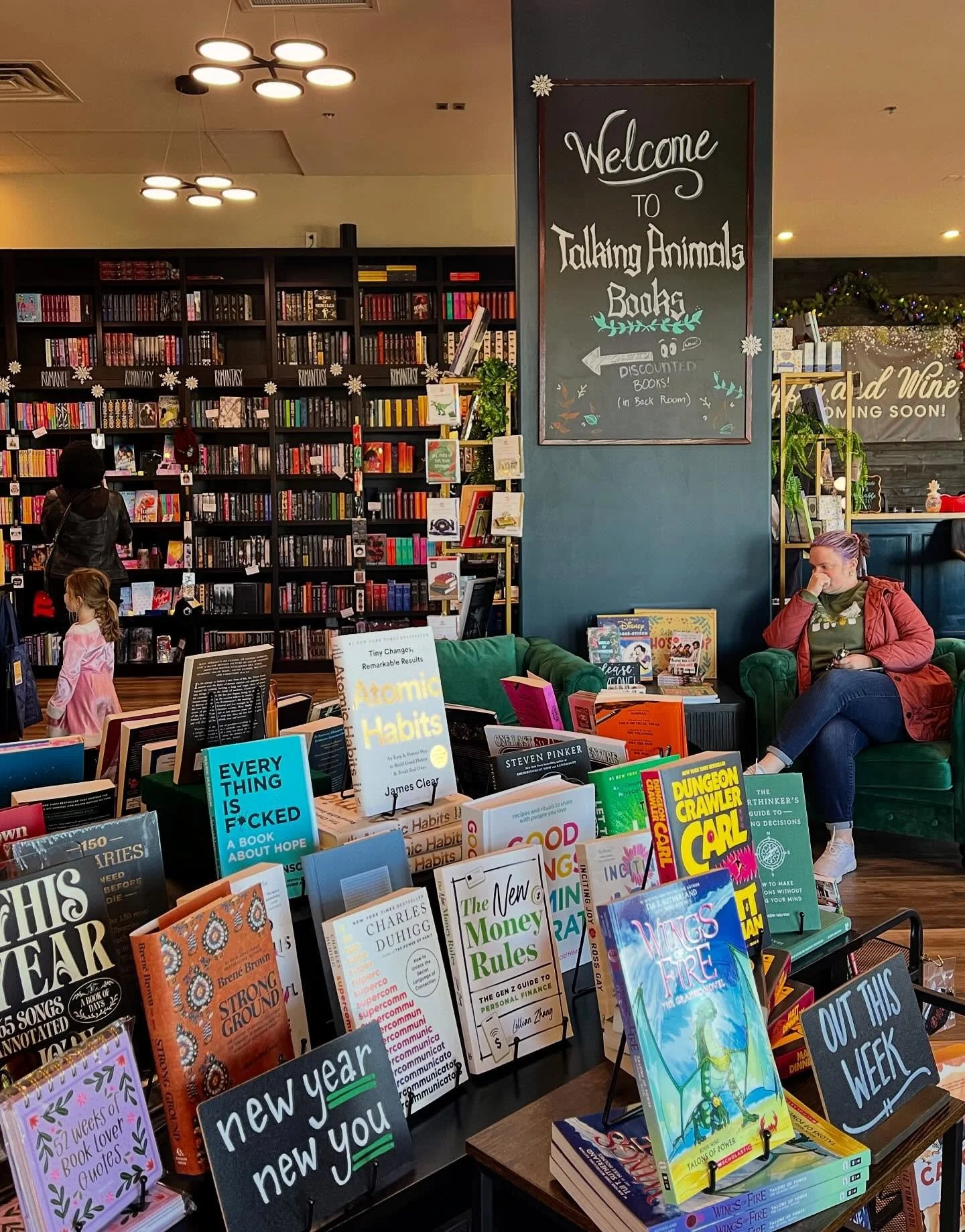 grapevine&rsquo;s @talkinganimalsbooks has got me dreaming about starting my own bookstore in downtown frisco again. maybe in 2026&hellip;? i love the witchy vibes and soon-to-be coffee bar in this one, and of course mine would have to include wine. 