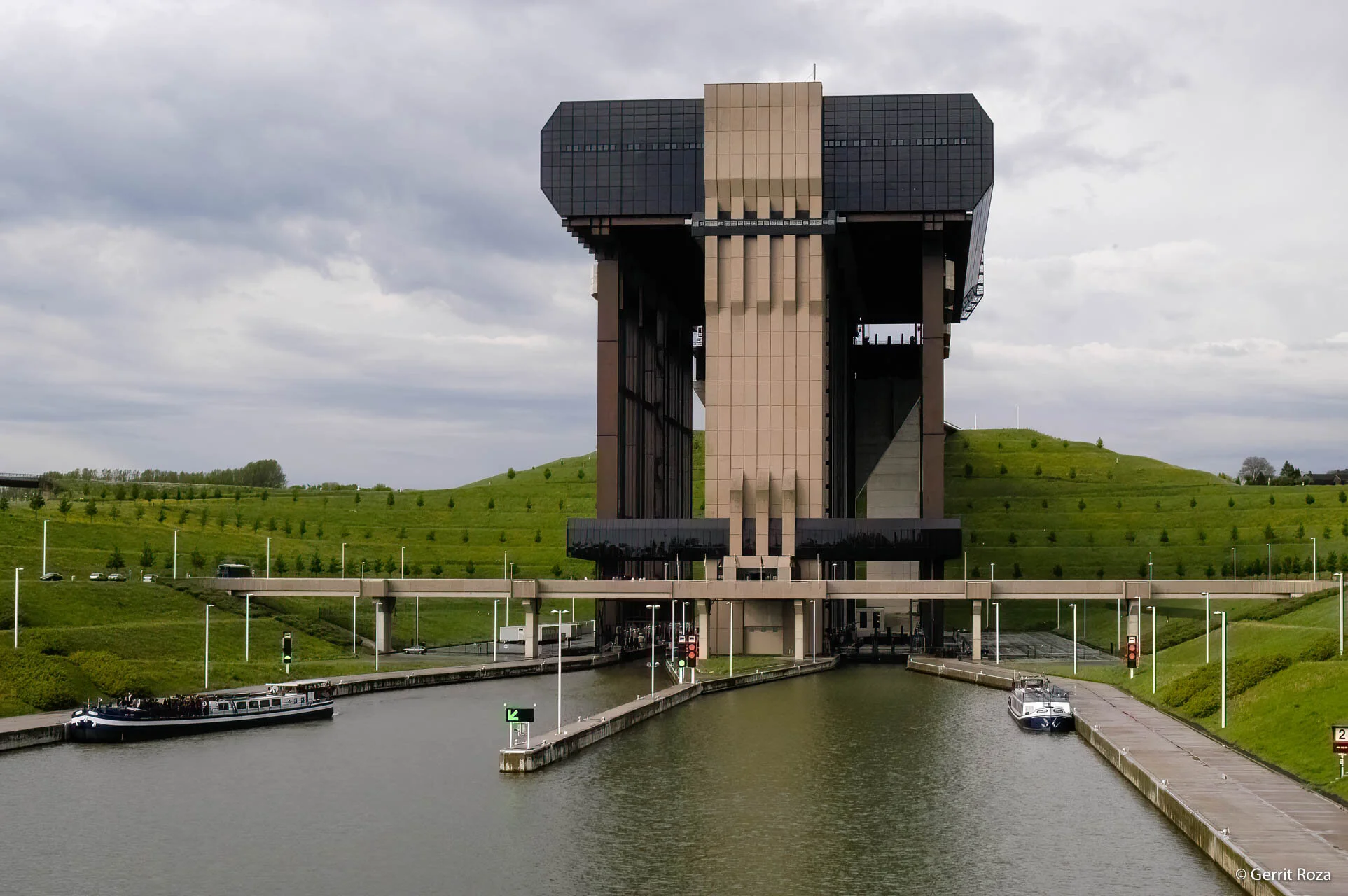 Scheepslift van Strépy-Thieu.jpg