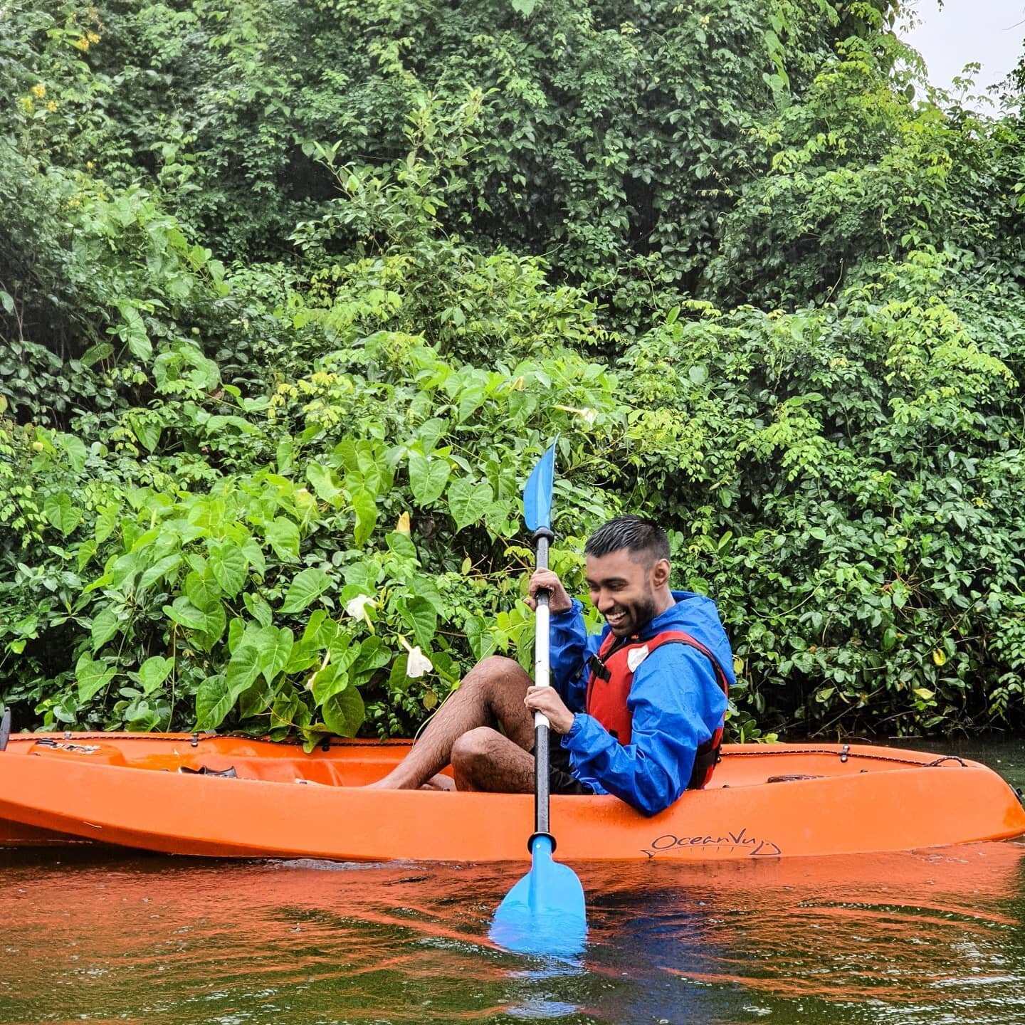 BECAUSE WE'RE HAPPY 😁
.
.
.
Monsoon grins along our river paddles. Have you kayaked in the rain ? 
.
.
DM to book now 
.
.
#GoBeyondTheShore #SahaseaExperiences #riverkayakinggoa #GoaKayaking #goanadventure #AdventuresInGoa #MangrovesOfGoa #learntok