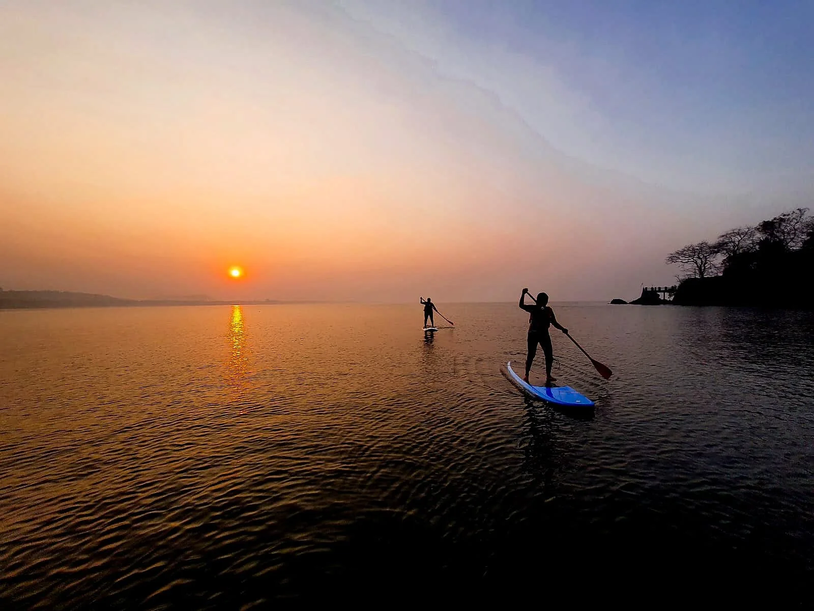 learn paddleboarding in calm waters at hollant beach in South goa