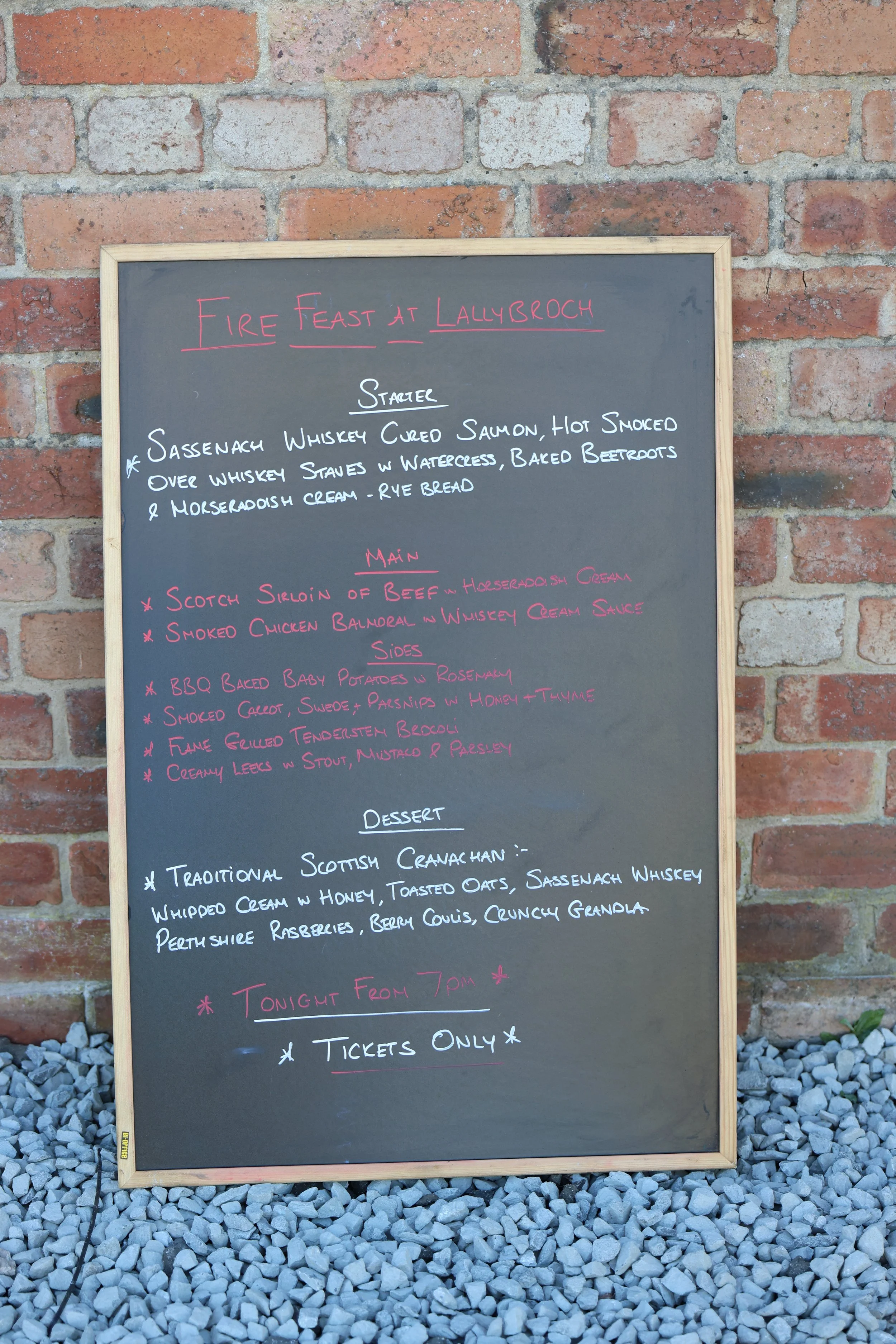 Field-Fire-Fork-Event-Catering-Scotland-Previous-Midhope-Menu.JPG