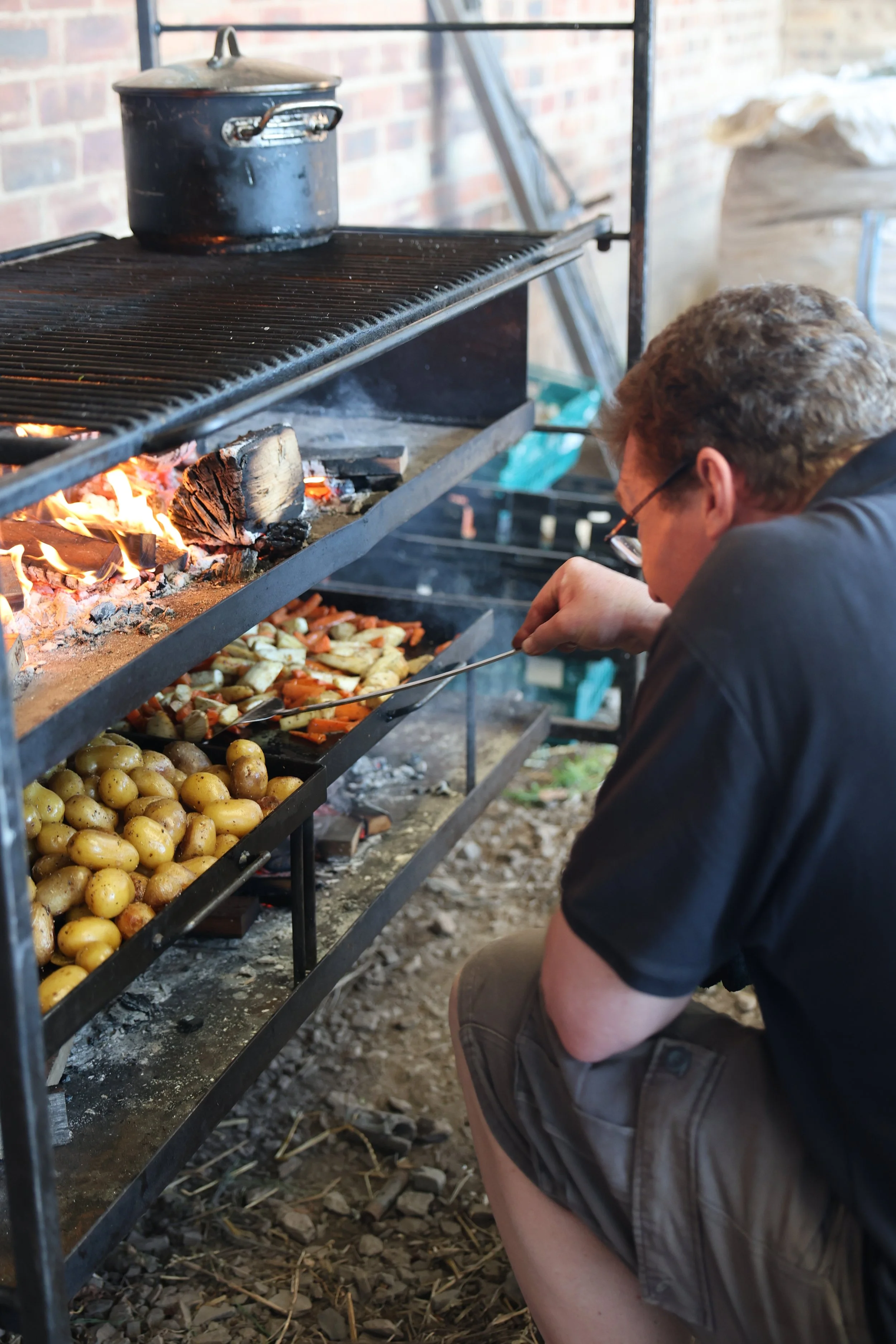 Chef-Pete-FieldFireFork.JPG