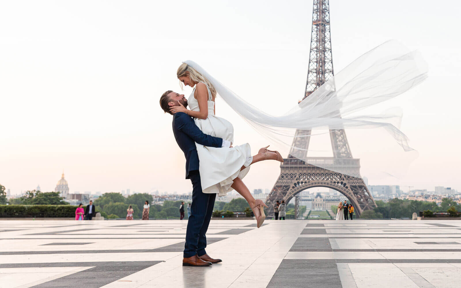 Wedding Paris Eiffel Tower from the Trocadero