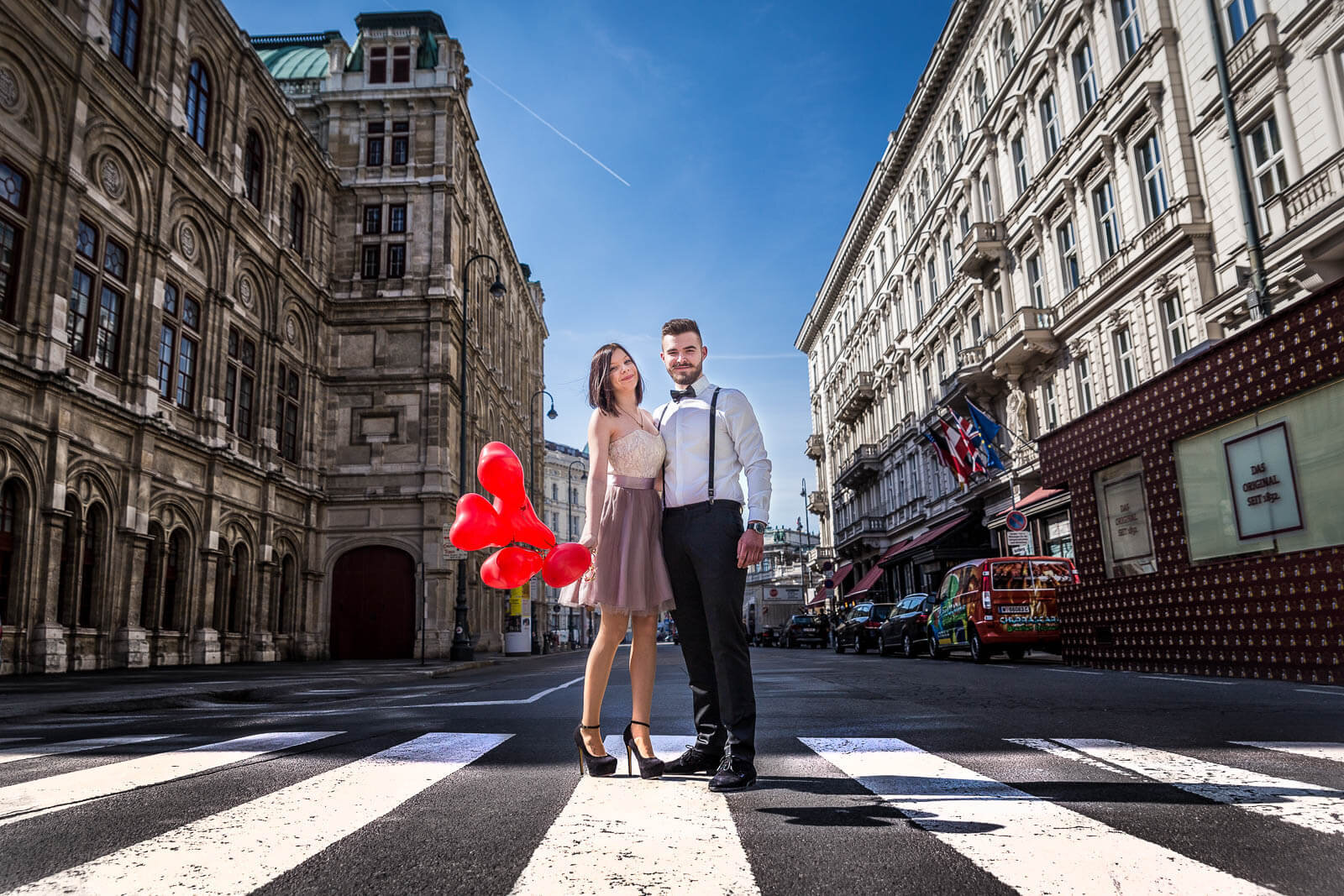 Couple photos opera Vienna