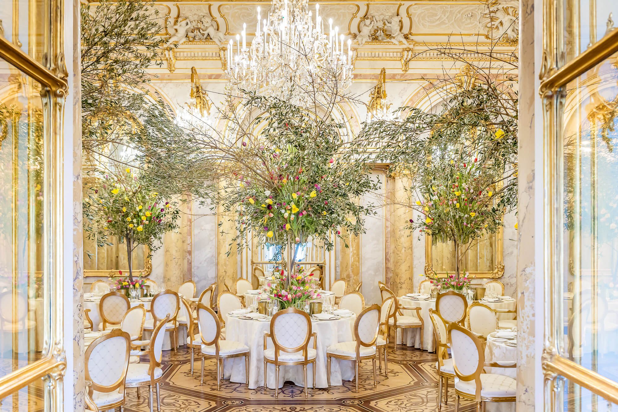 Palais Coburg Hall of Mirrors with Wedding Design by Andreas Stern