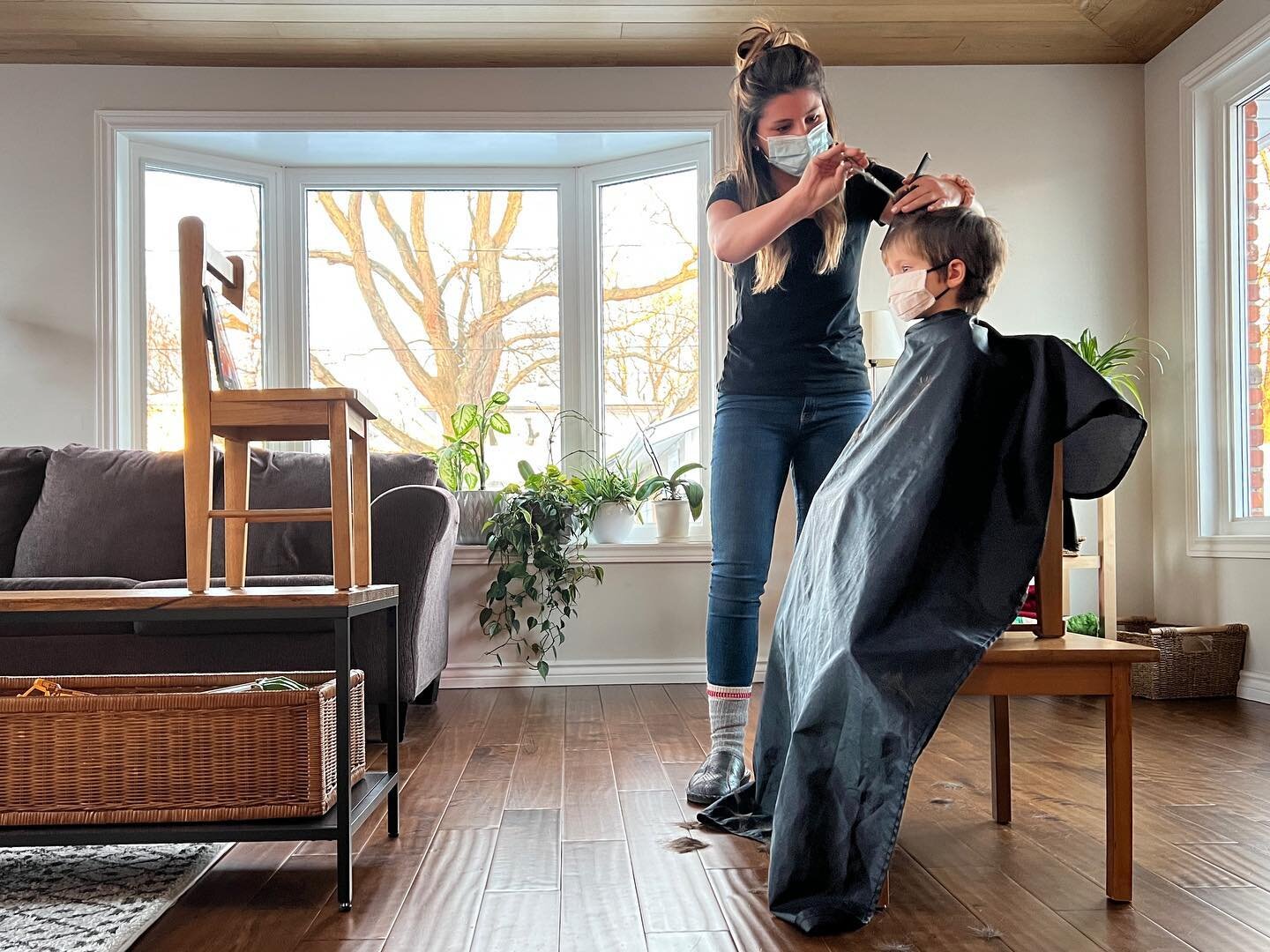 What does your home haircut setup look like?! Some of our services might surprise you, including our come-to-you hairdressing services for the entire family! #homehaircut #HomeHelpr #mobileservice