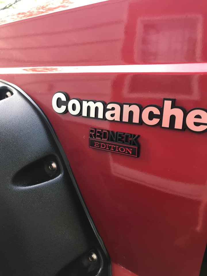 Comanche Badge Round.jpg