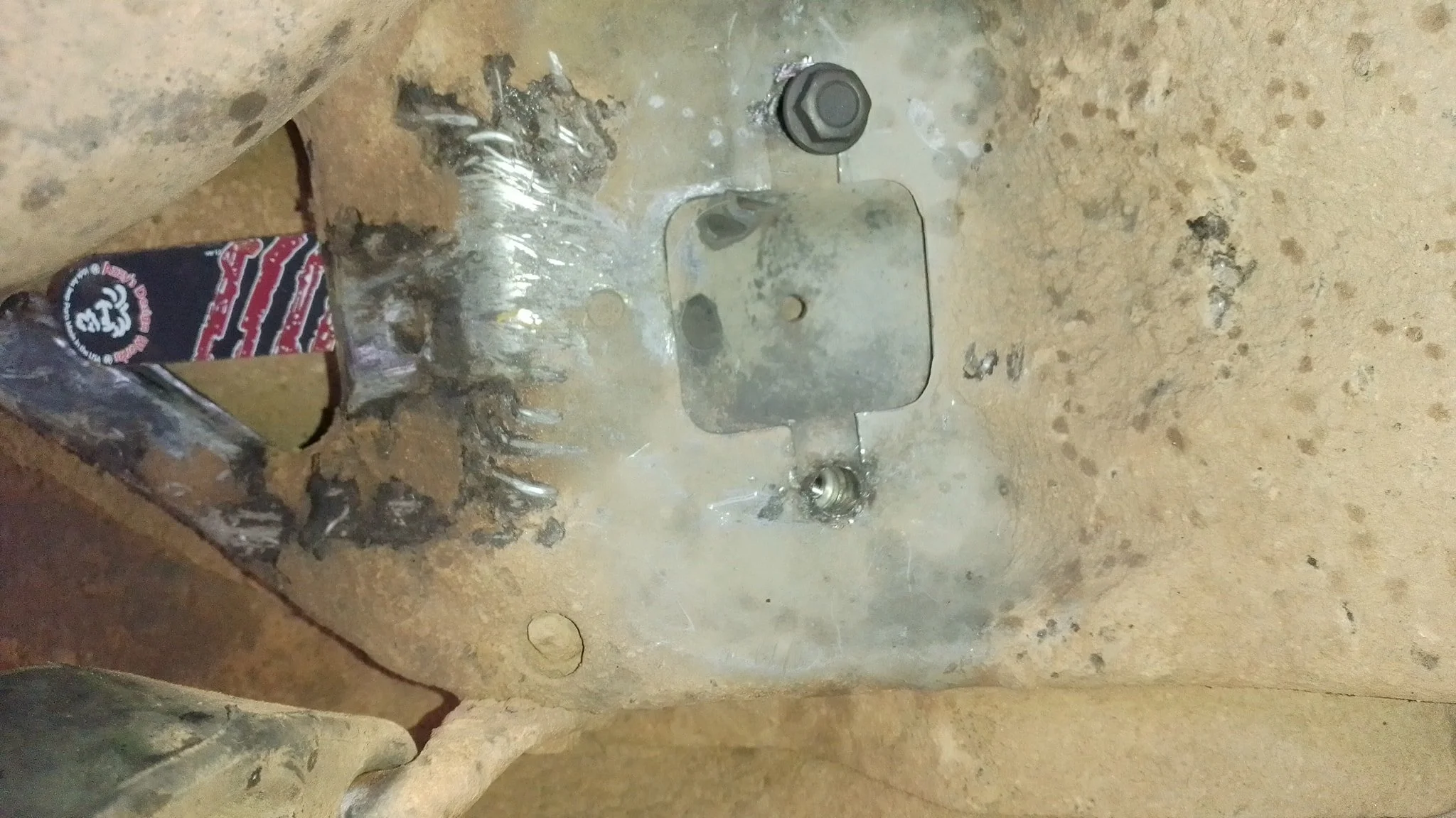 XJ Shock mount 2.jpg