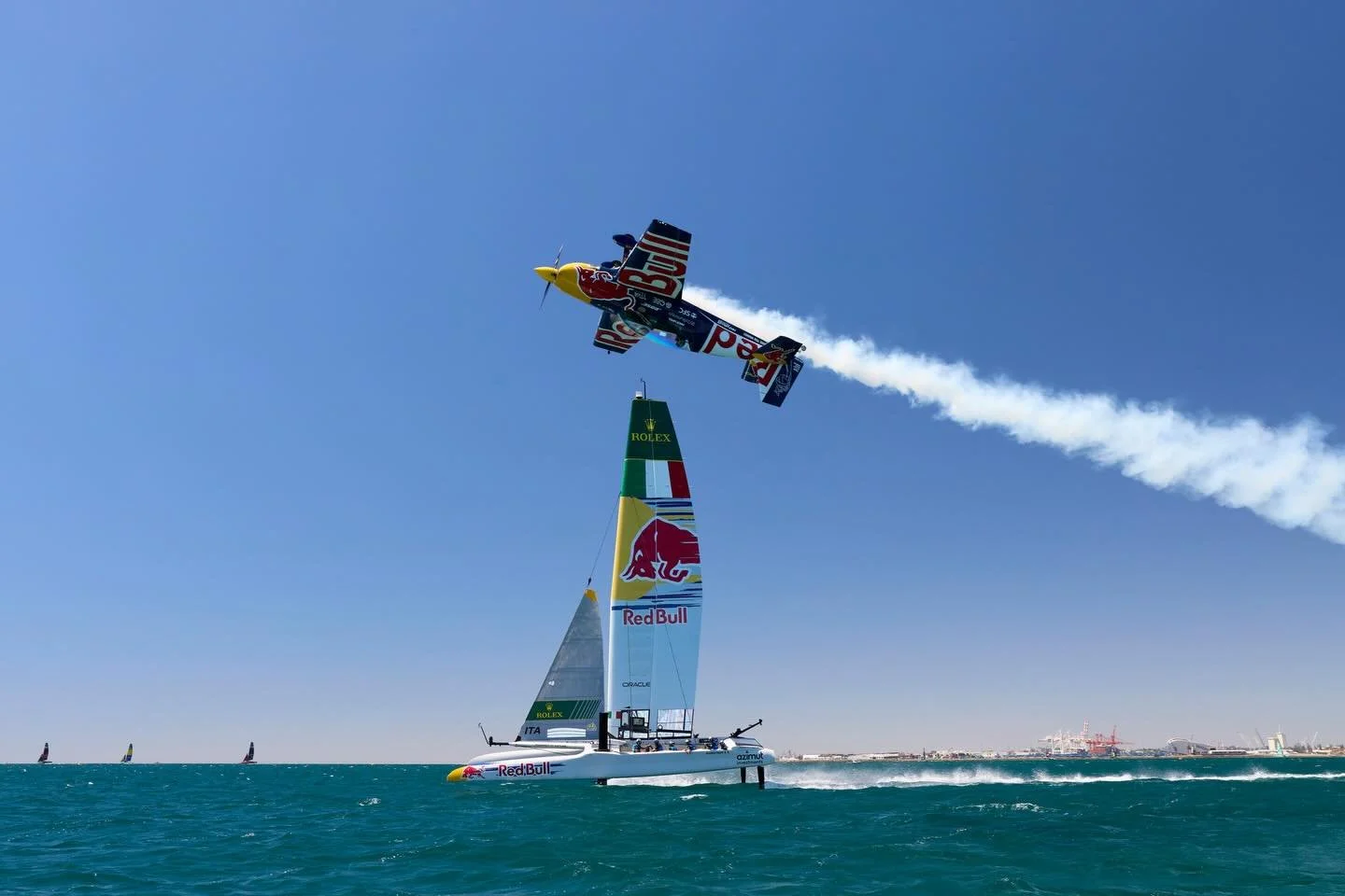 Perth delivered 🔥 Six days of sailing in the Doctor is going to be hard to beat this year. These boats were made for those conditions so more of the same please @sailgp 🤗
A positive event for us as a new group. Boat and people all in one piece and 