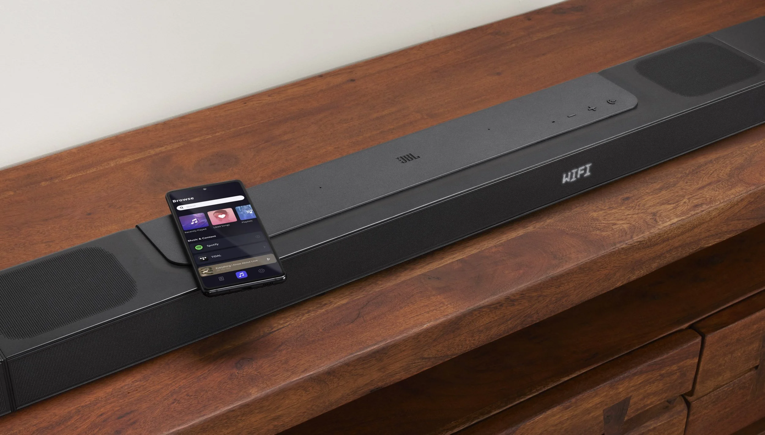 220524_JBL_Soundbar_800_Product_AW_8345_x5.jpg