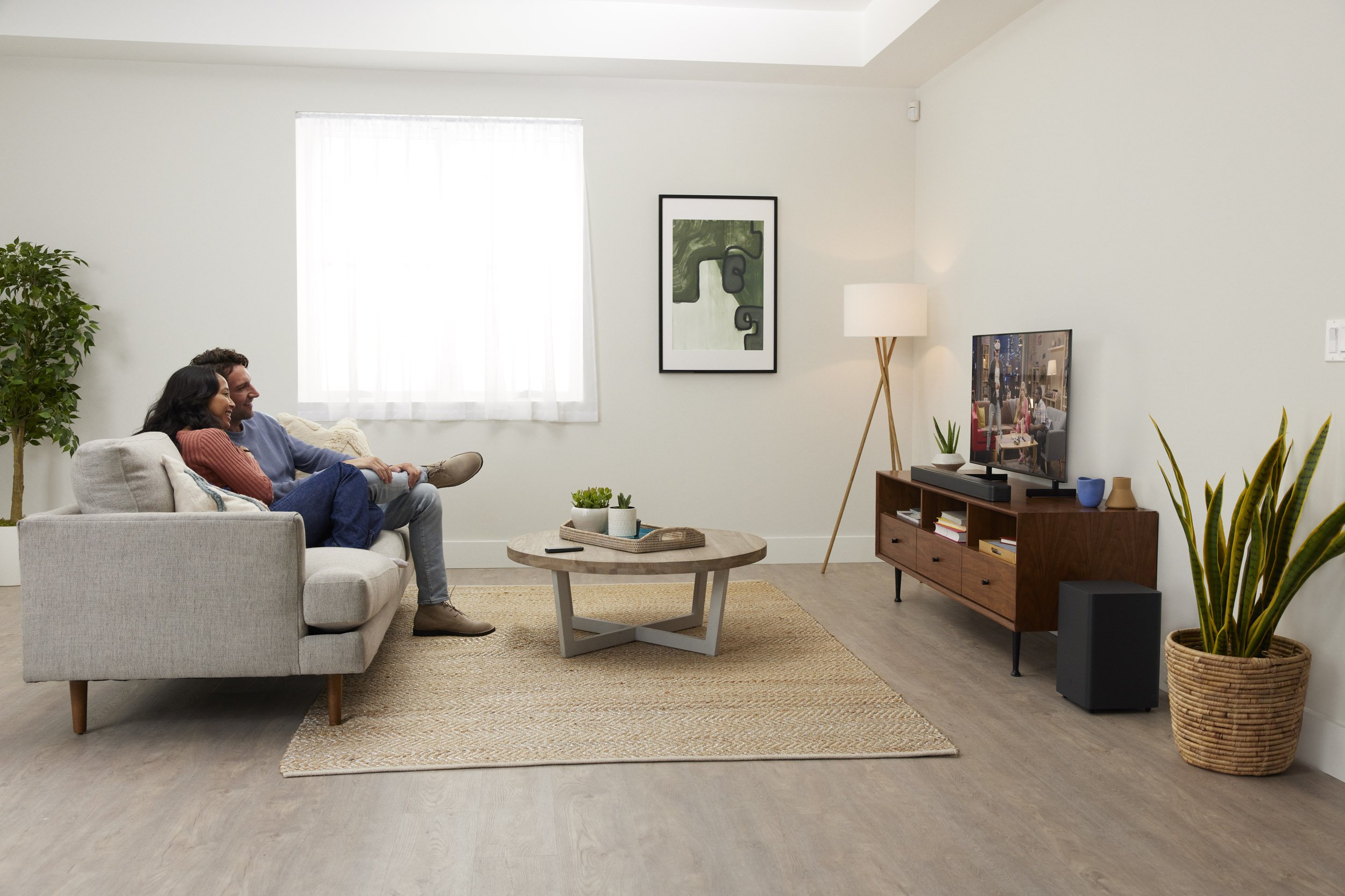 220524_JBL_Soundbar_2-1_Lifestyle_A_AW_1932_x1.jpg