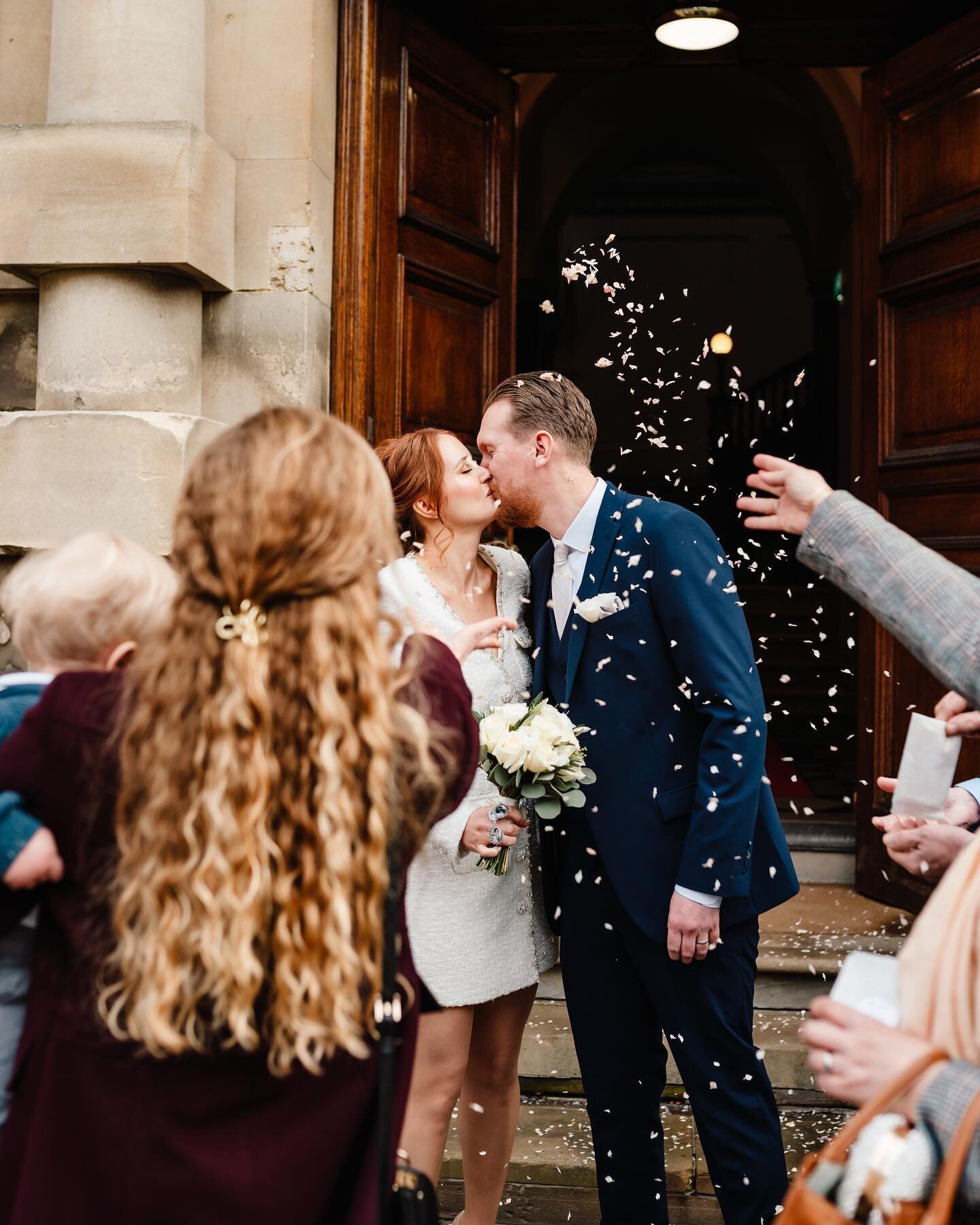 Ceremony at the Guildhall 💒

Can&rsquo;t go wrong with a town hall wedding followed by ooddles of confetti 🎉  a lot of my weddings this year are doing the legal bit followed by a cool AF party afterwards, doing it your way will never go out of styl