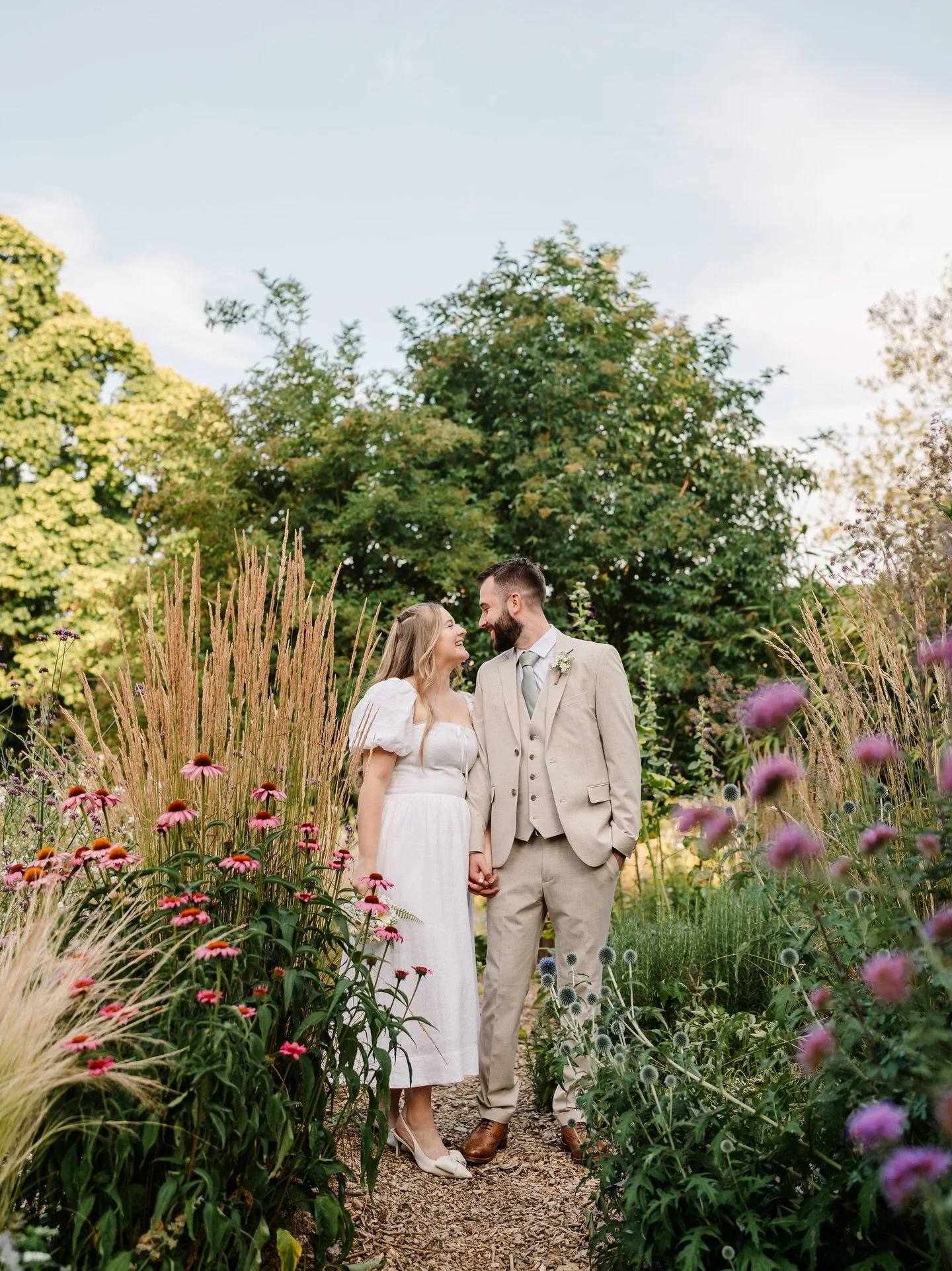 Emily &amp; Jake and the secret elopement 💘

Every now and then I get invited to capture a secret wedding, and it&rsquo;s always so special knowing that im a part of something that so few people know about. Emily &amp; Jake only had three guests on 