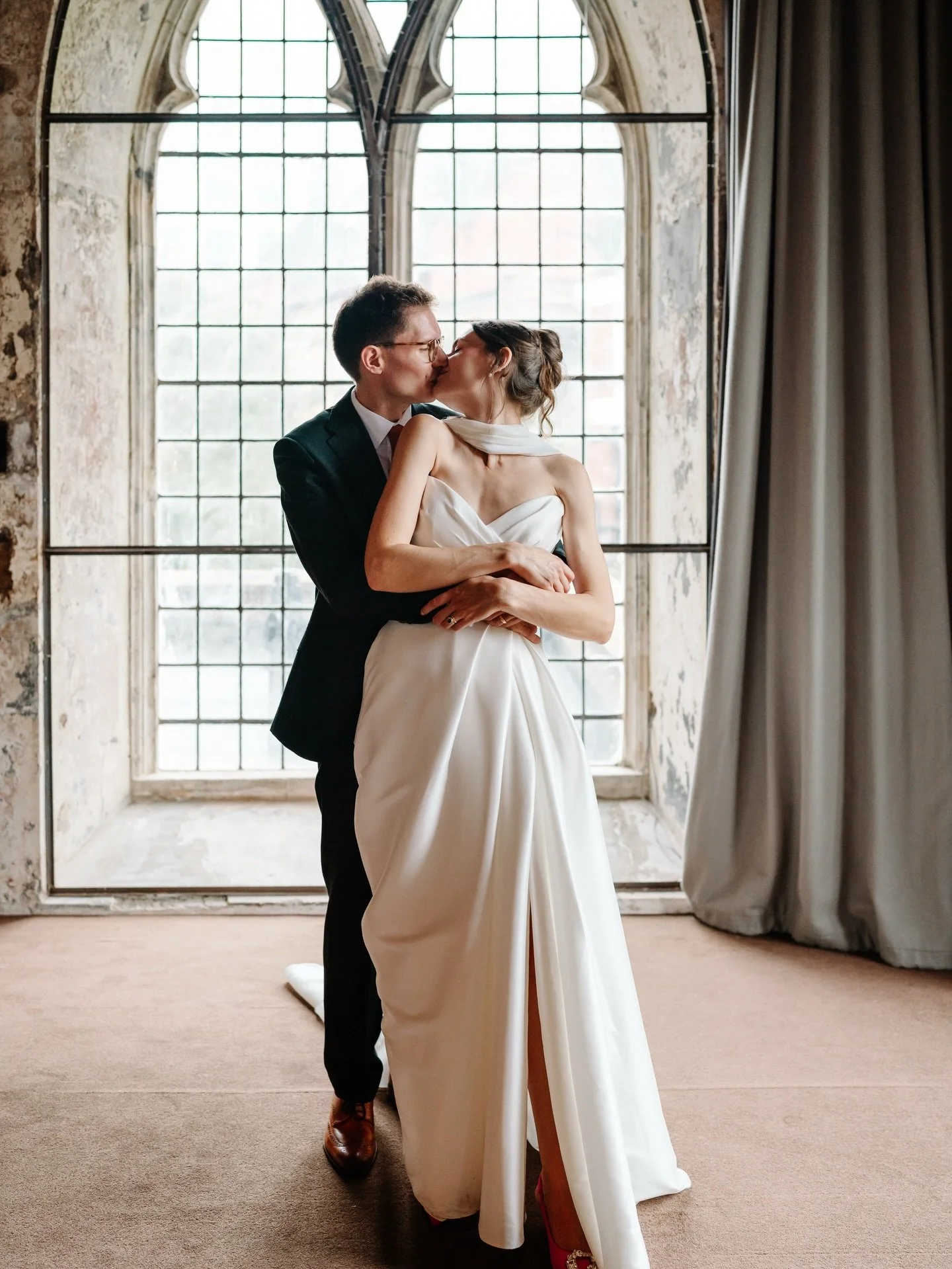 a venue that features heavily in past, present &amp; future years of wedding photography&hellip; The Mount Without in Bristol

Regardless of how many times I visit this iconic bristol wedding venue, no two ever look or feel the same. With all the sta