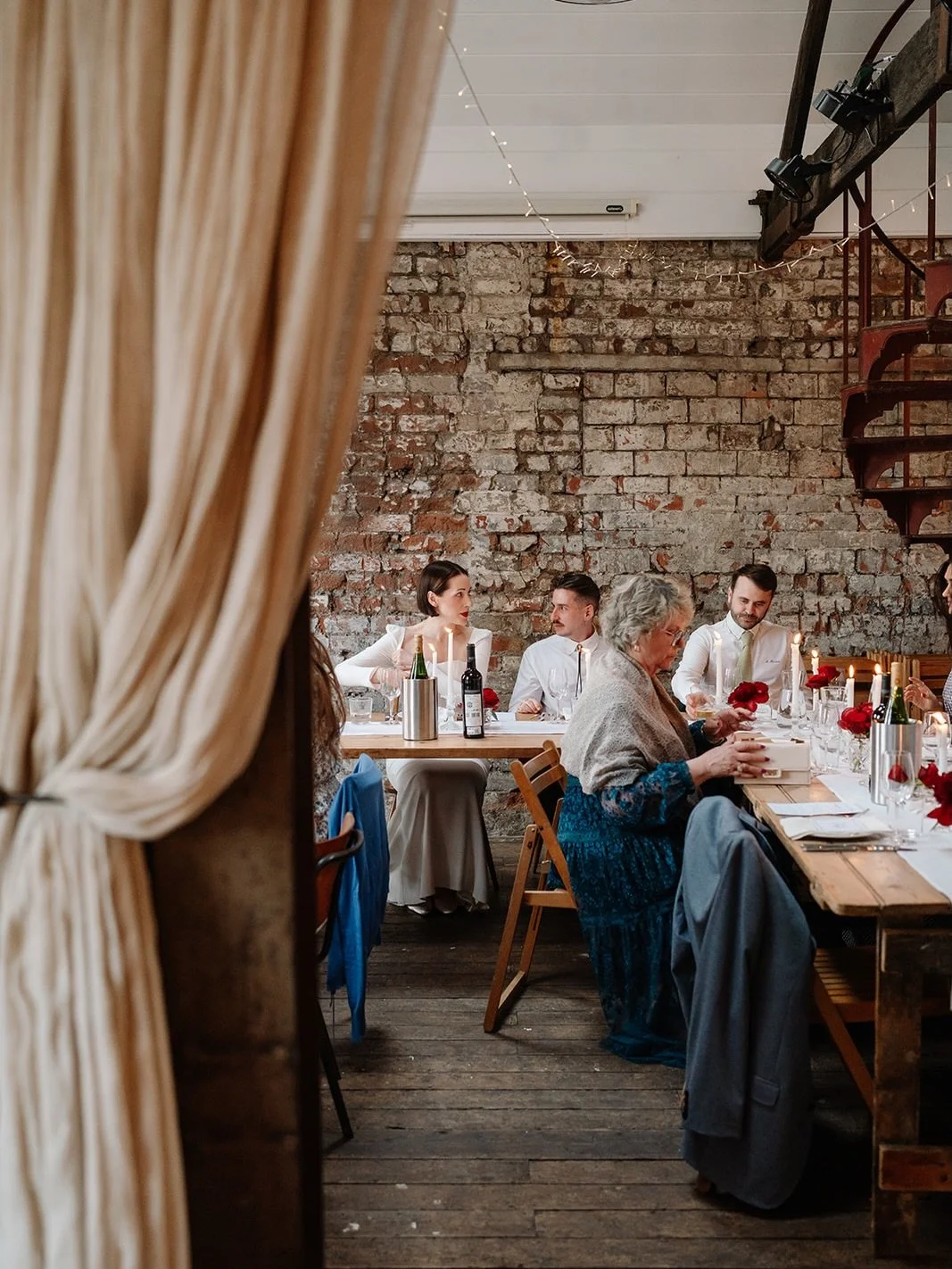 Jo &amp; Ed - married in bristol

secret cinema drinks, town hall ceremony and wedding breakfast at the forge

a beautifully unique wedding day in the city 

@20thcenturyflicks 
@theforgebristol @weddingsattheforge 
@pasettiandboote
@ahhtoots 
@littl