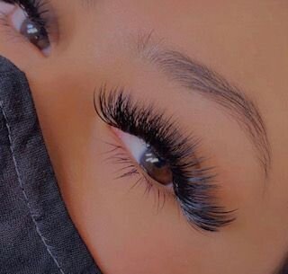 Volume Lashes