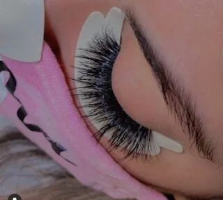 Top Views - Eyelash Extensions