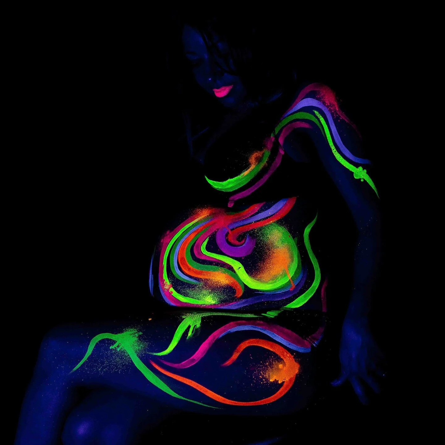 En mai dernier nous avons expos&eacute; au @mamaterra.lesalon .
Il s'agissait d'une s&eacute;rie d'images issue des nouveaux forfaits shooting photos de grossesse que nous vous proposons.

Une s&eacute;ance photos pr&eacute;c&eacute;d&eacute;e d'un m