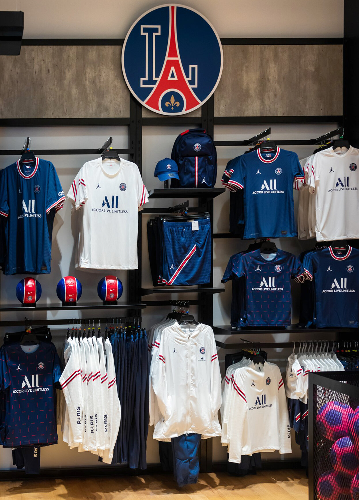 PSG LA Store 2.jpg