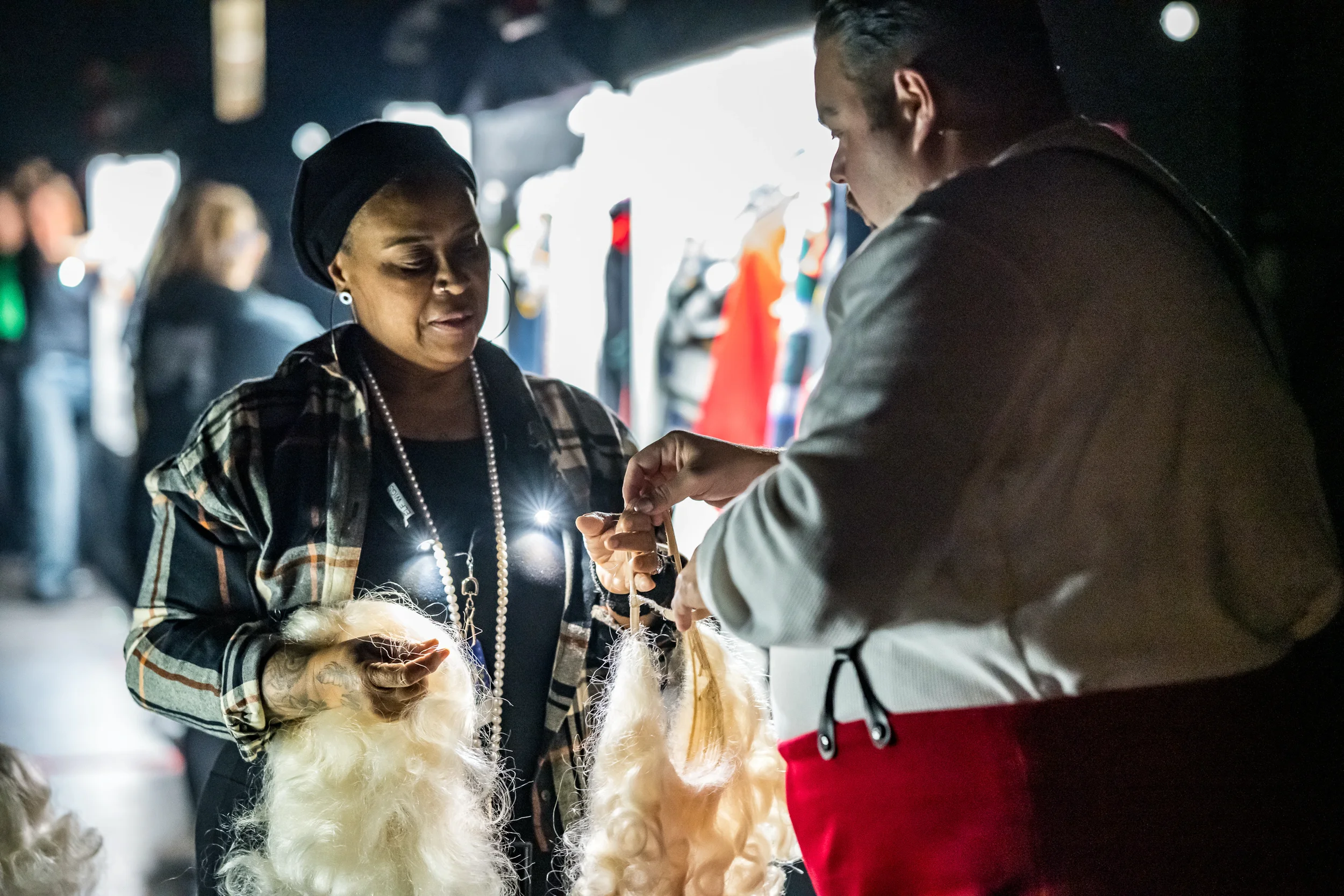 20251030_Elf Backstage_1116.webp