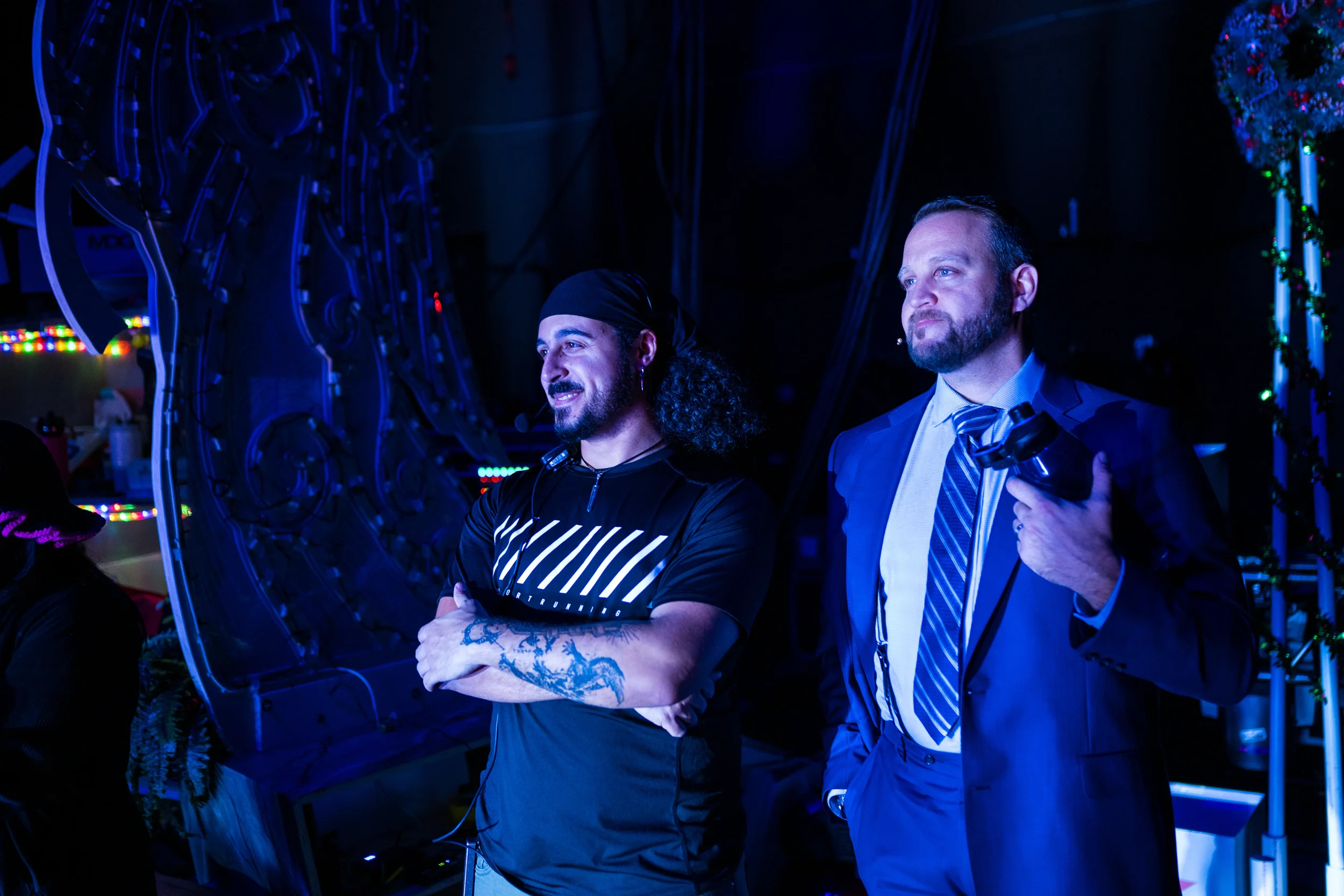 20251031_Elf Backstage_2916.webp