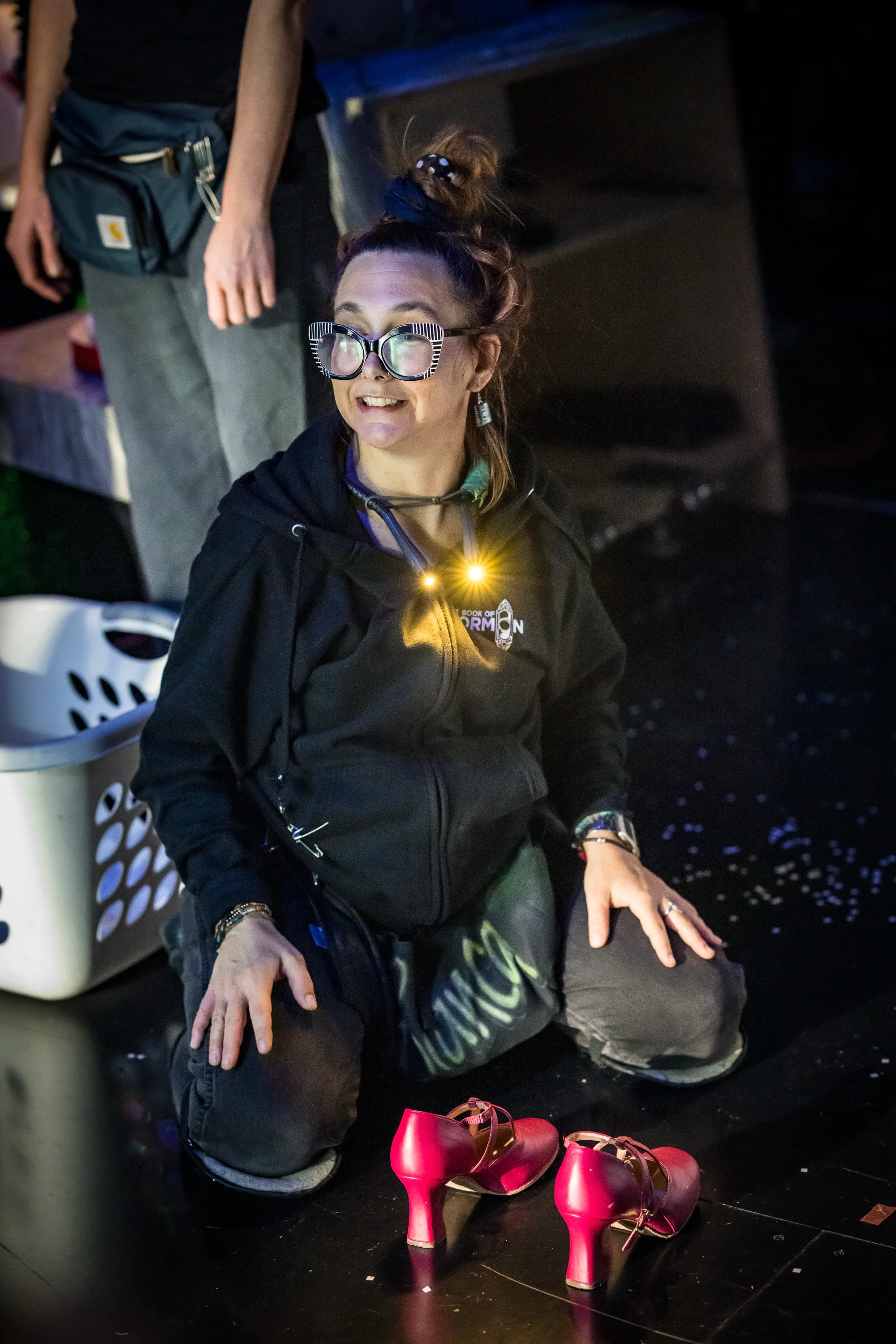 20251030_Elf Backstage_0407.webp