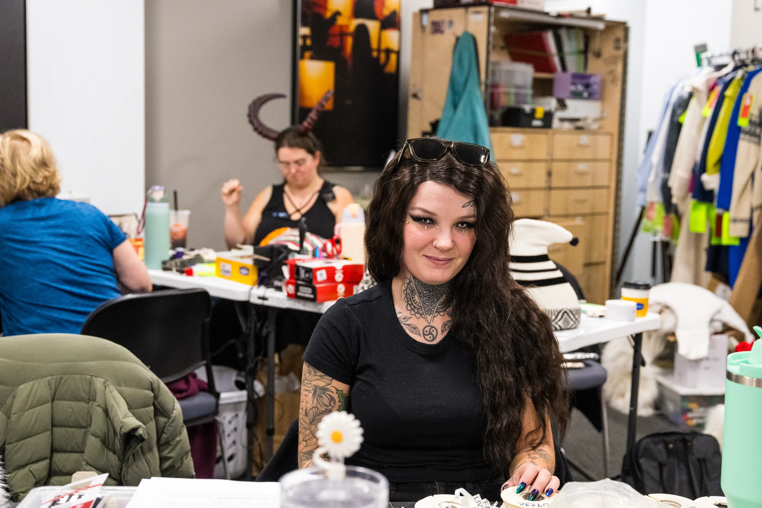 20251031_Elf Backstage_1504.webp