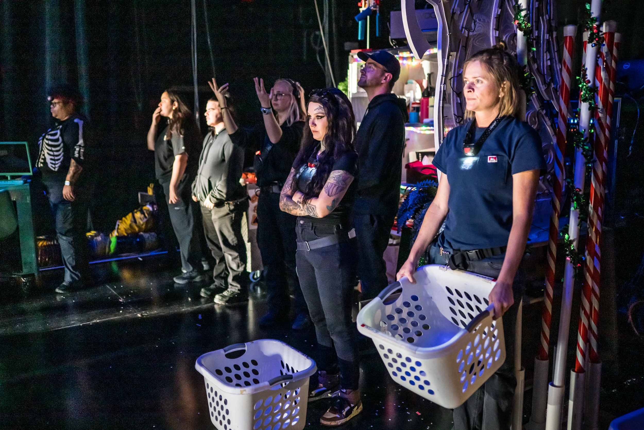 20251031_Elf Backstage_2246.webp