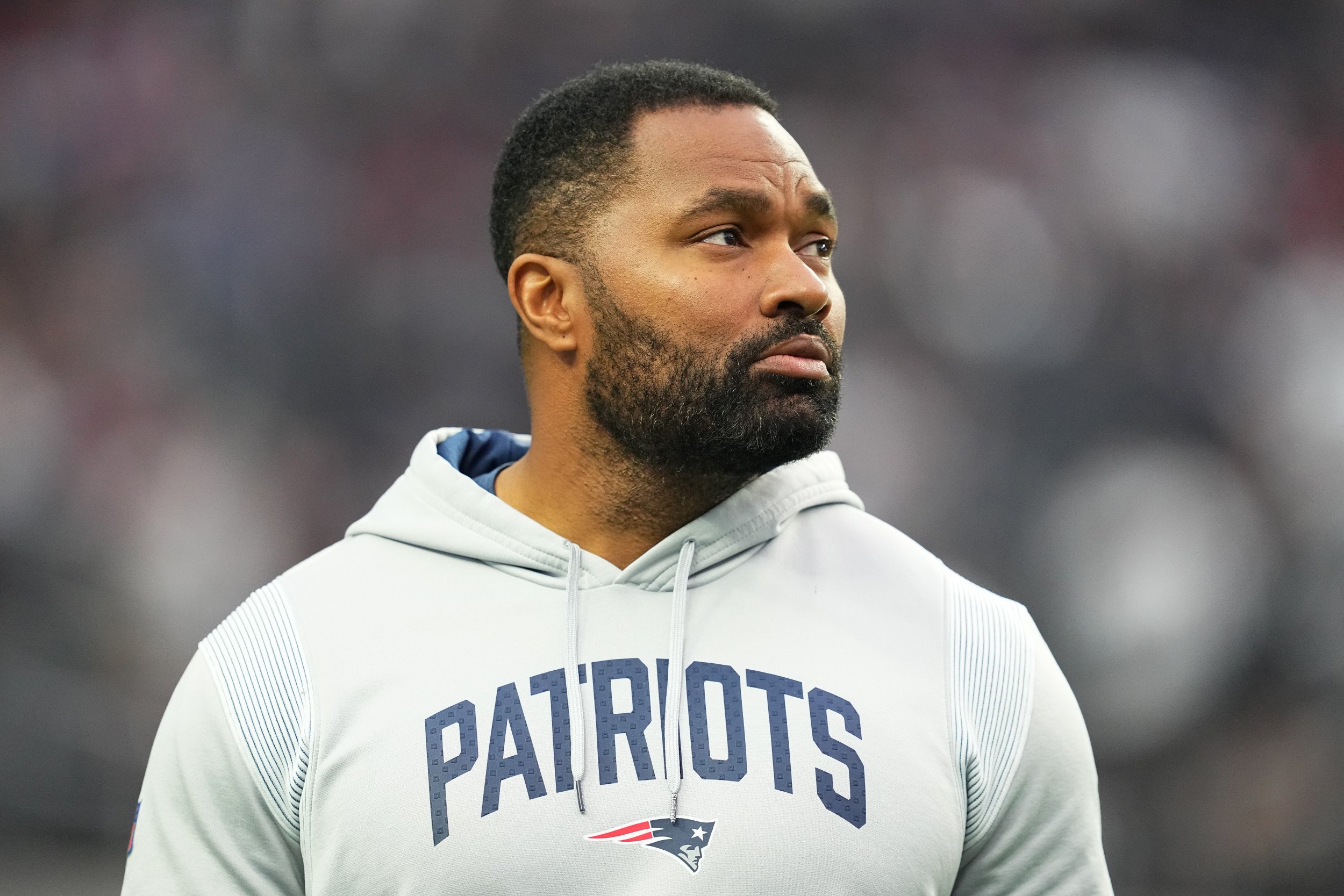 No one wants the Patriots OC job
