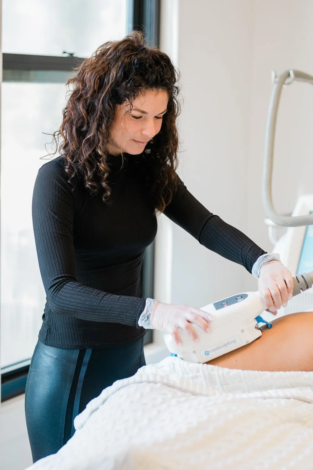 The Ultimate Guide to CoolSculpting: How it Works and What to Expect