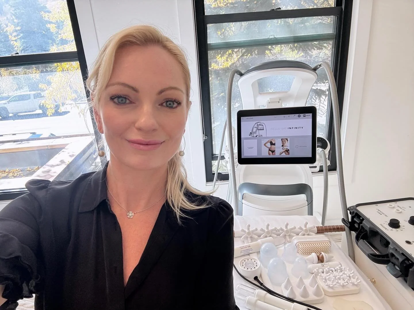 🍂 Fall Season Lymphatic Special 🍂
November 10th &ndash; November 21st 2025
✨ $60 OFF The Ultimate Body Flush with our Lymphatic Therapist Nikola Burrell✨

$400 ➤ $340

Indulge in 105 minutes of total transformation &mdash; a full-body lymphatic exp