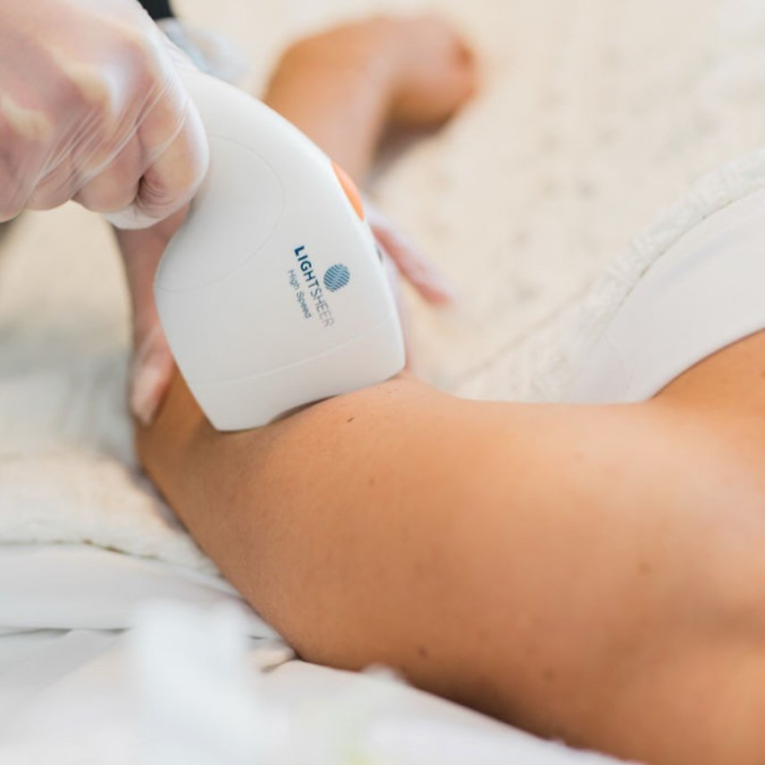 ✨ Winter is the BEST time to start your laser hair removal journey! ❄️💫
Smooth, carefree summer skin starts now