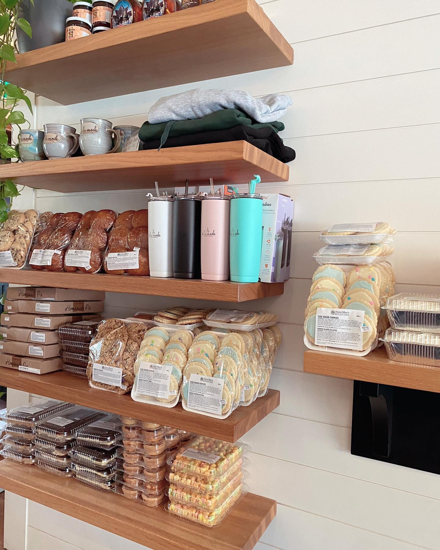 Our shelves are full with @annamaesrestaurant baking! 

#alamodecafe #draytoncoffeeshop&nbsp;&nbsp;#drayton #drayonON #draytonentertainment #mapletontownship #elmira #palmerston #discoverontario #discoverlistowel #cafe #coffeeshop #localcoffeeshop #h