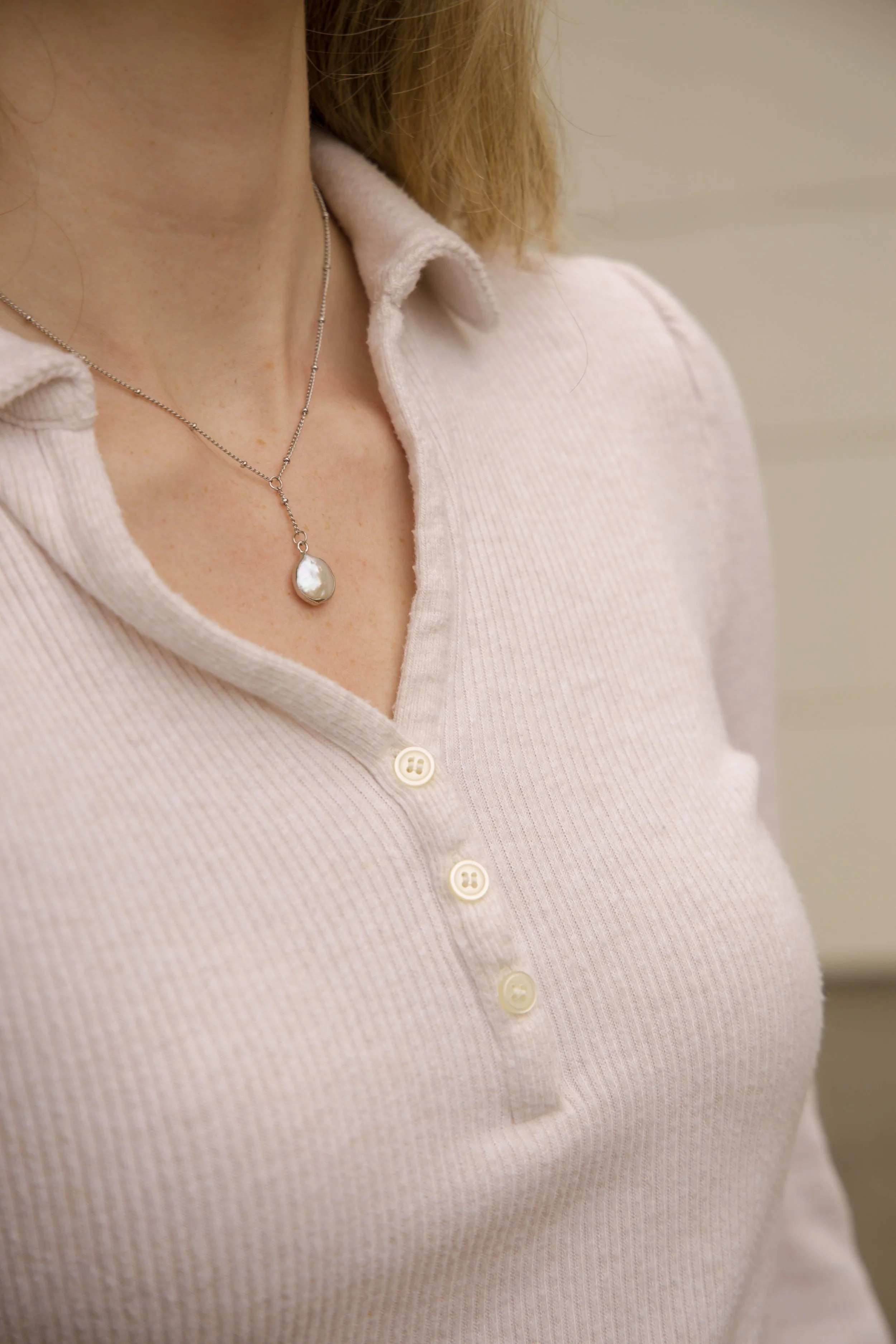 pearly teardrop drop necklace