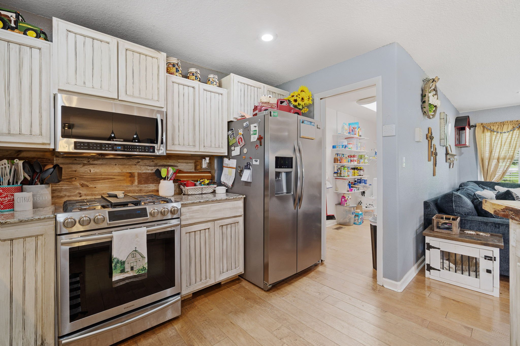 6628_Hidden_Oaks_Place-32.jpg