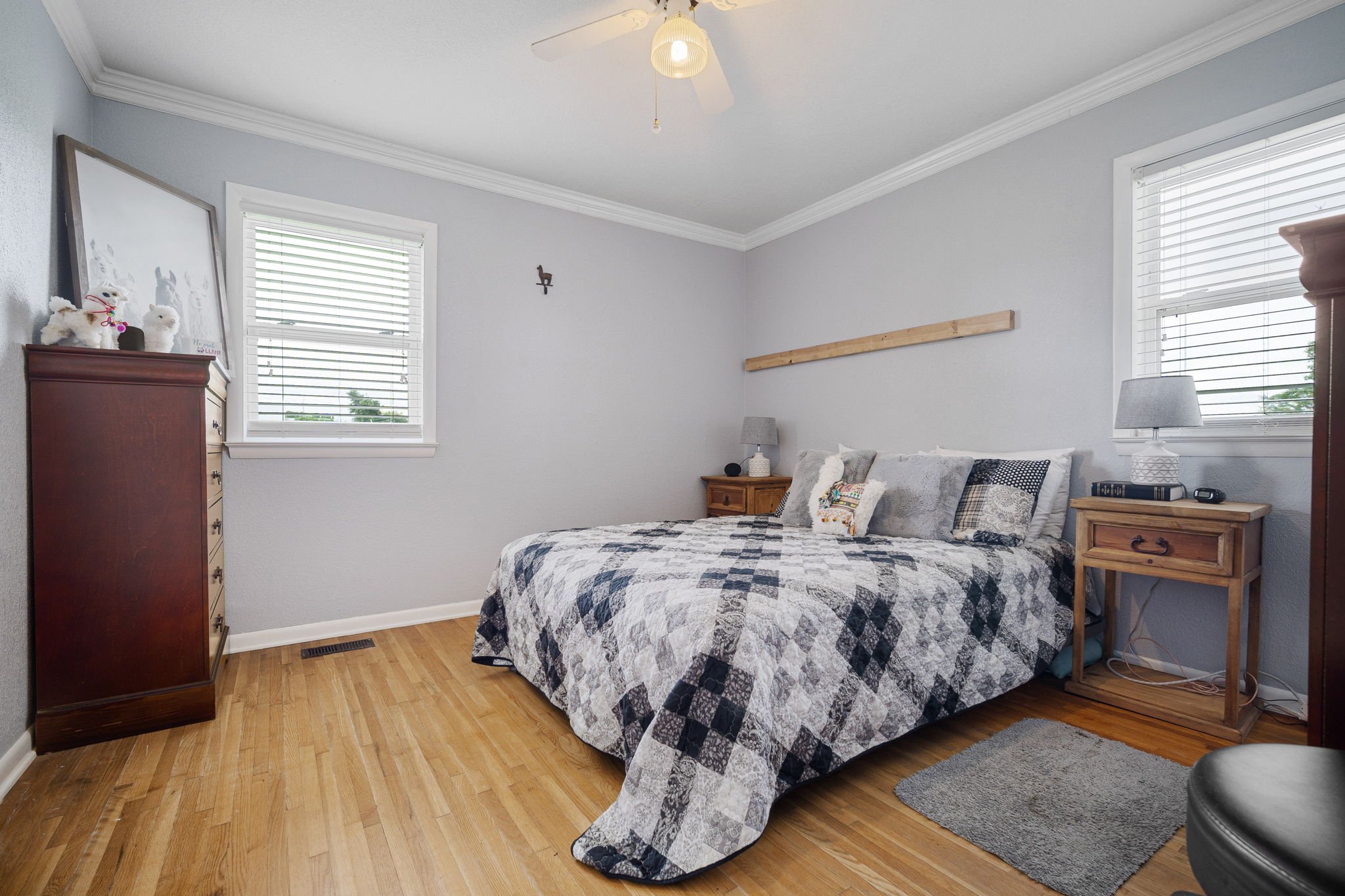 6628_Hidden_Oaks_Place-42.jpg